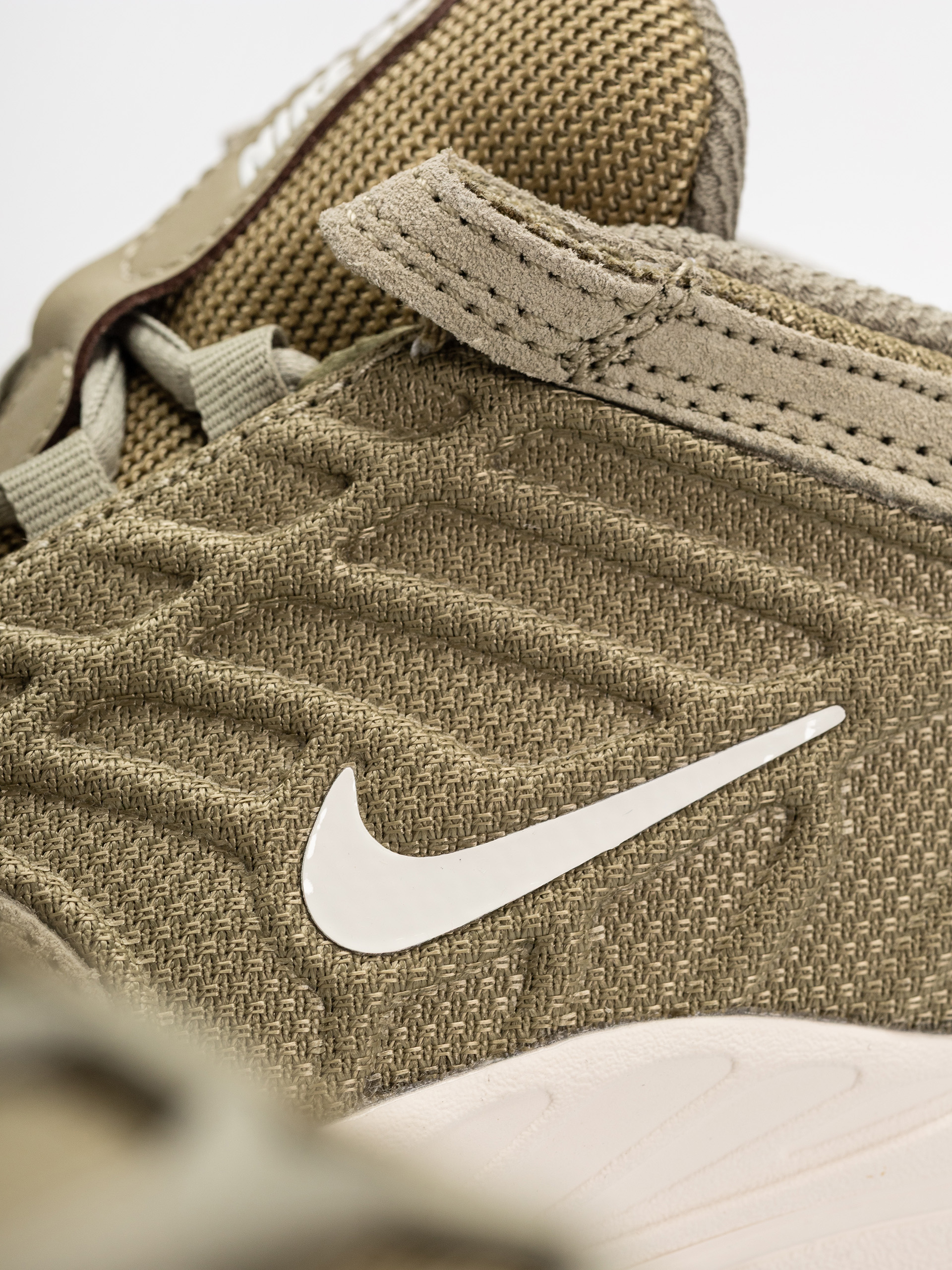Nike SB Vertebrae Shoes (neutral olive/sail neutral olive sail)