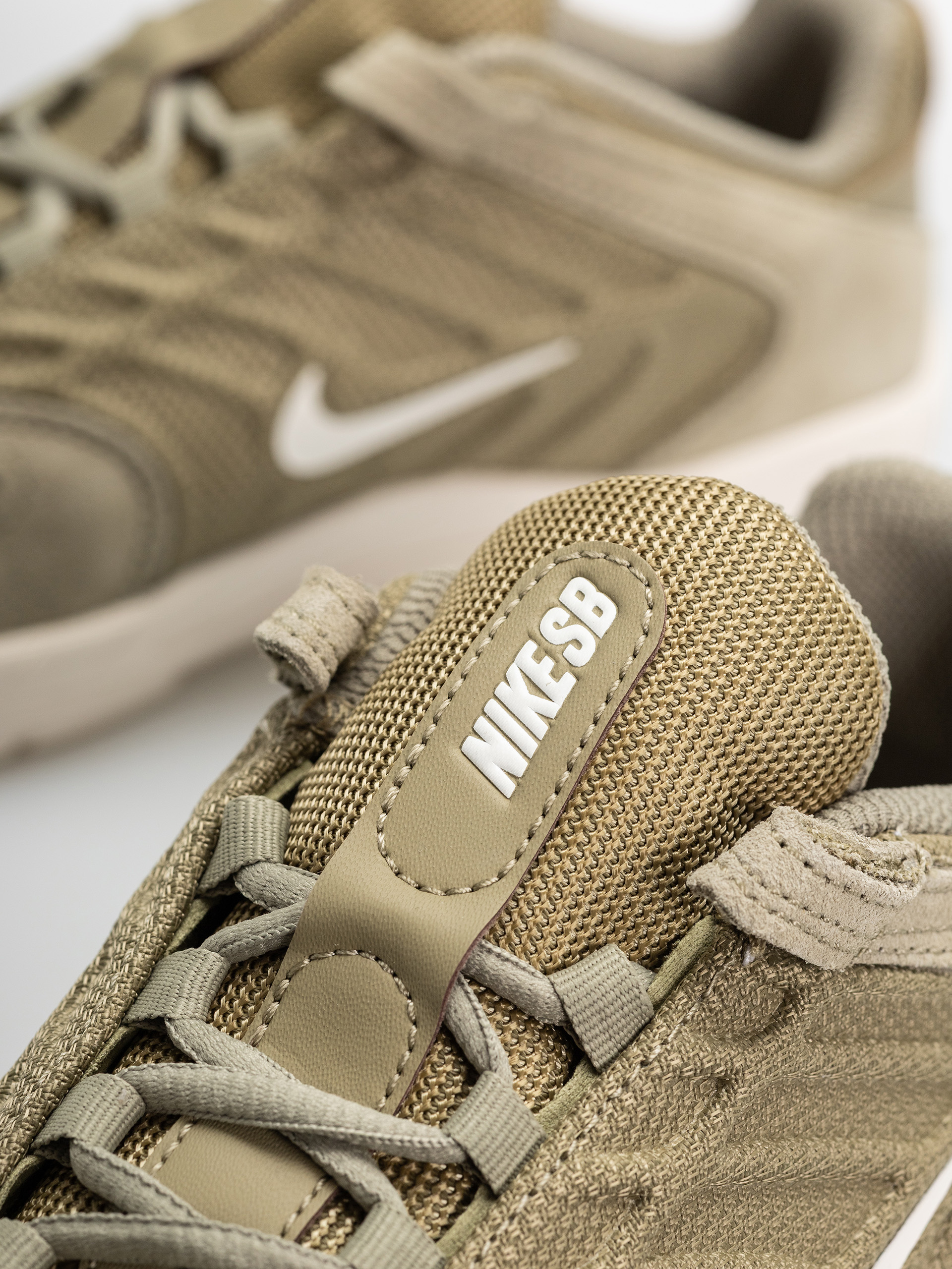 Nike SB Vertebrae Shoes (neutral olive/sail neutral olive sail)