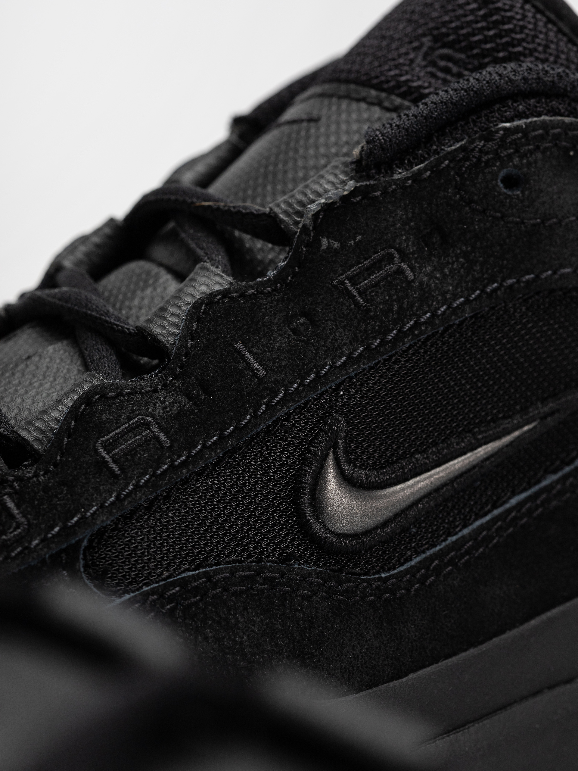 Nike SB Air Max Ishod Schuhe (black/black black black)