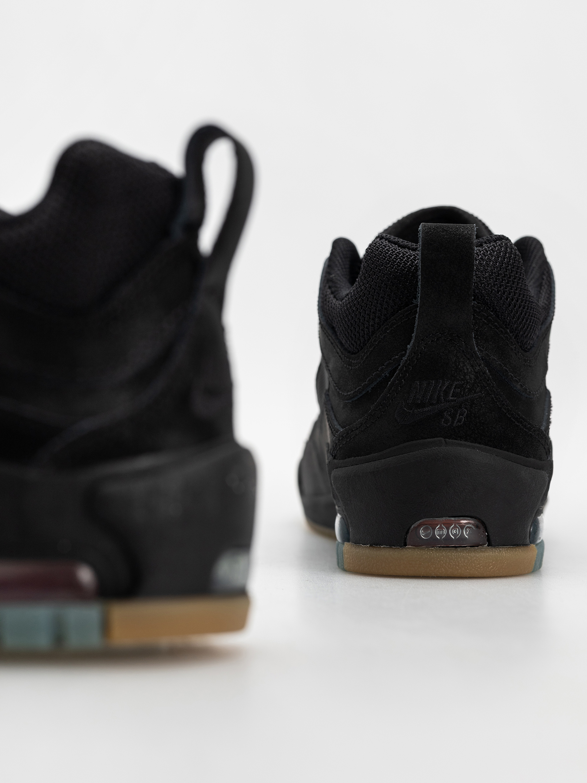 Nike SB Air Max Ishod Schuhe (black/black black black)