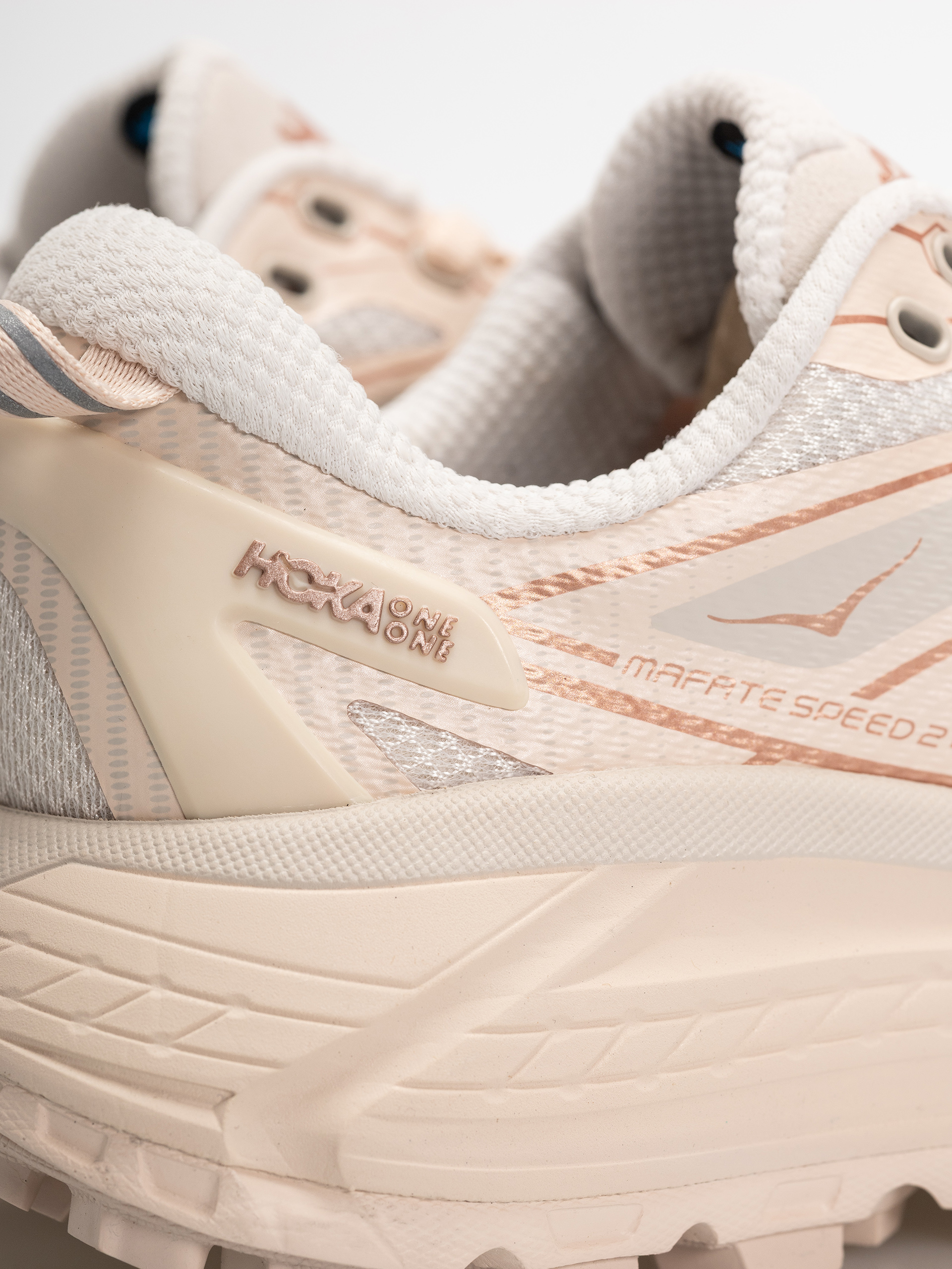 Hoka Mafate Speed 2 Schuhe (beech wood/stucco)