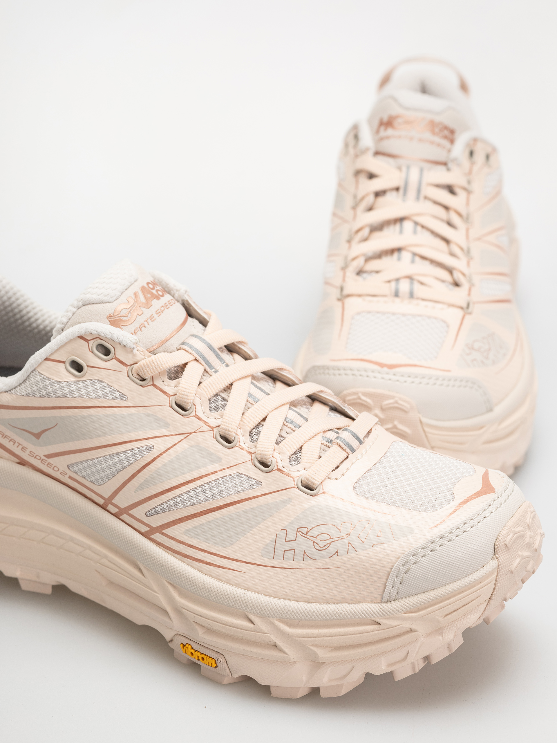 Hoka Mafate Speed 2 Schuhe (beech wood/stucco)