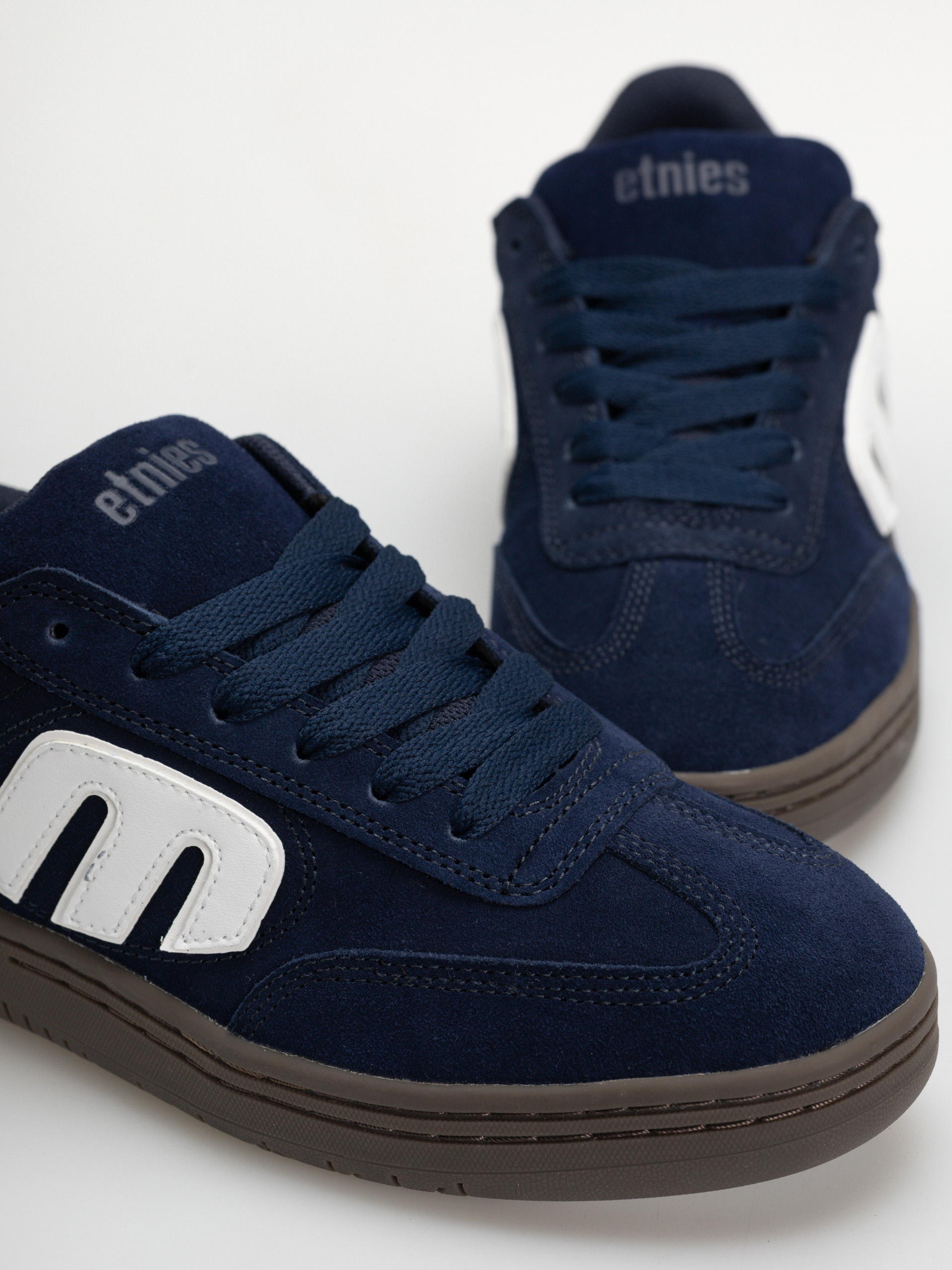 Etnies Locut Shoes (navy/white/gum)