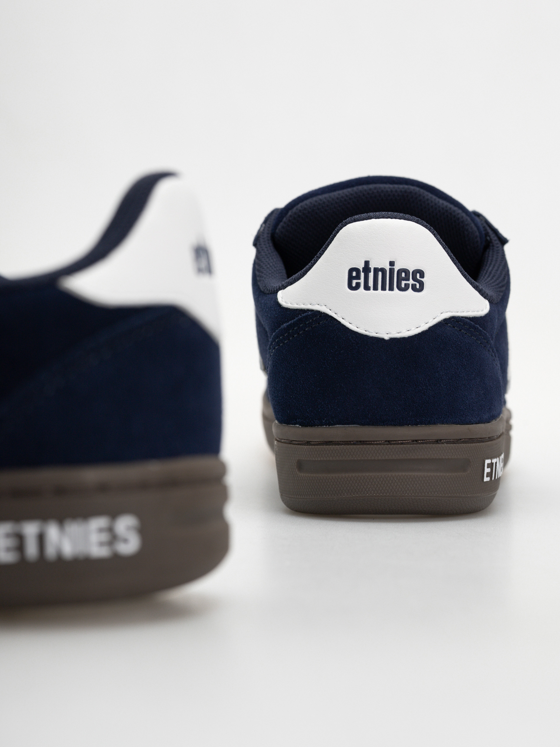 Etnies Locut Shoes (navy/white/gum)