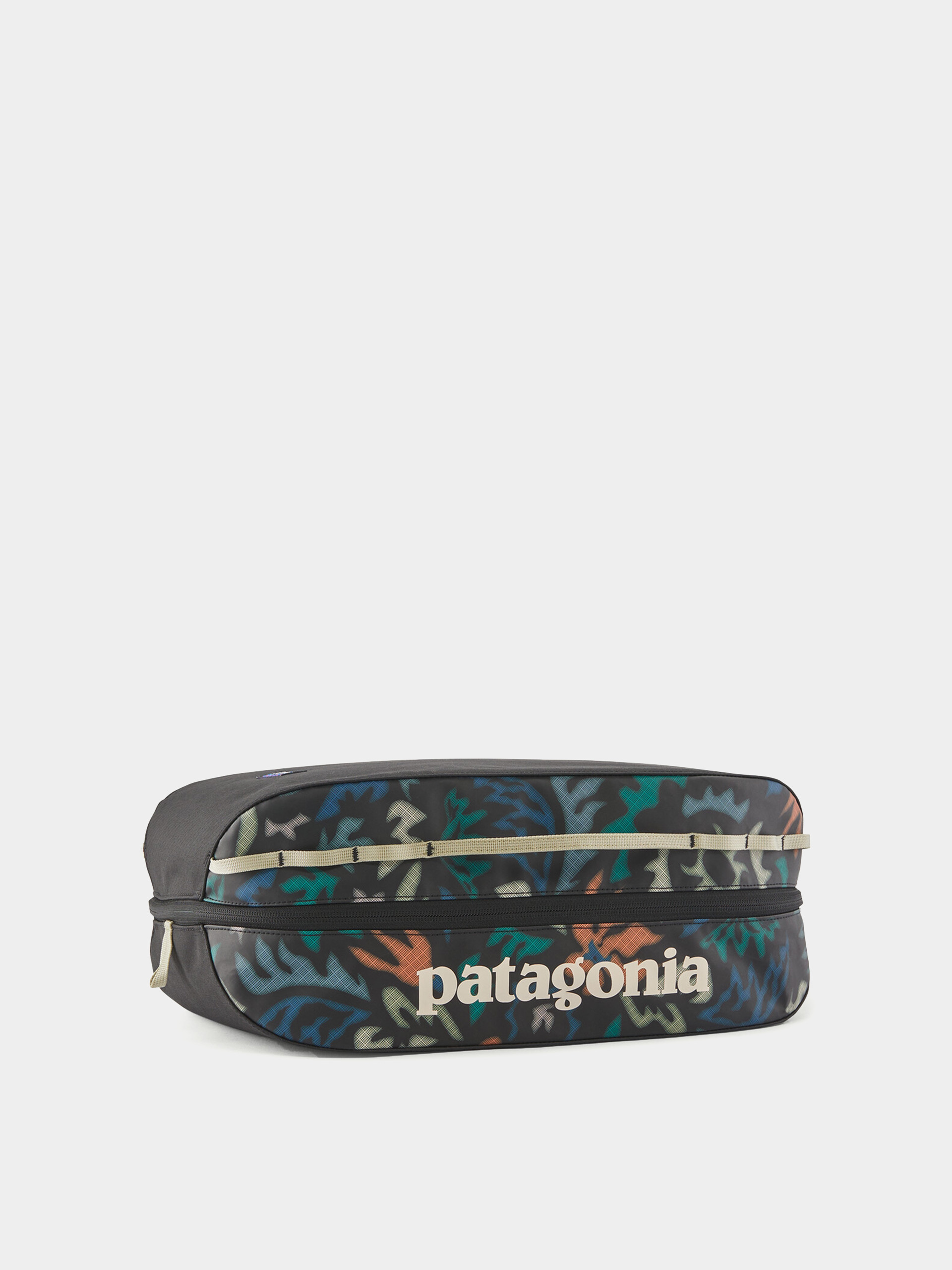 Patagonia Cosmetic bag Black Hole Cube 14L (kaleido/black)