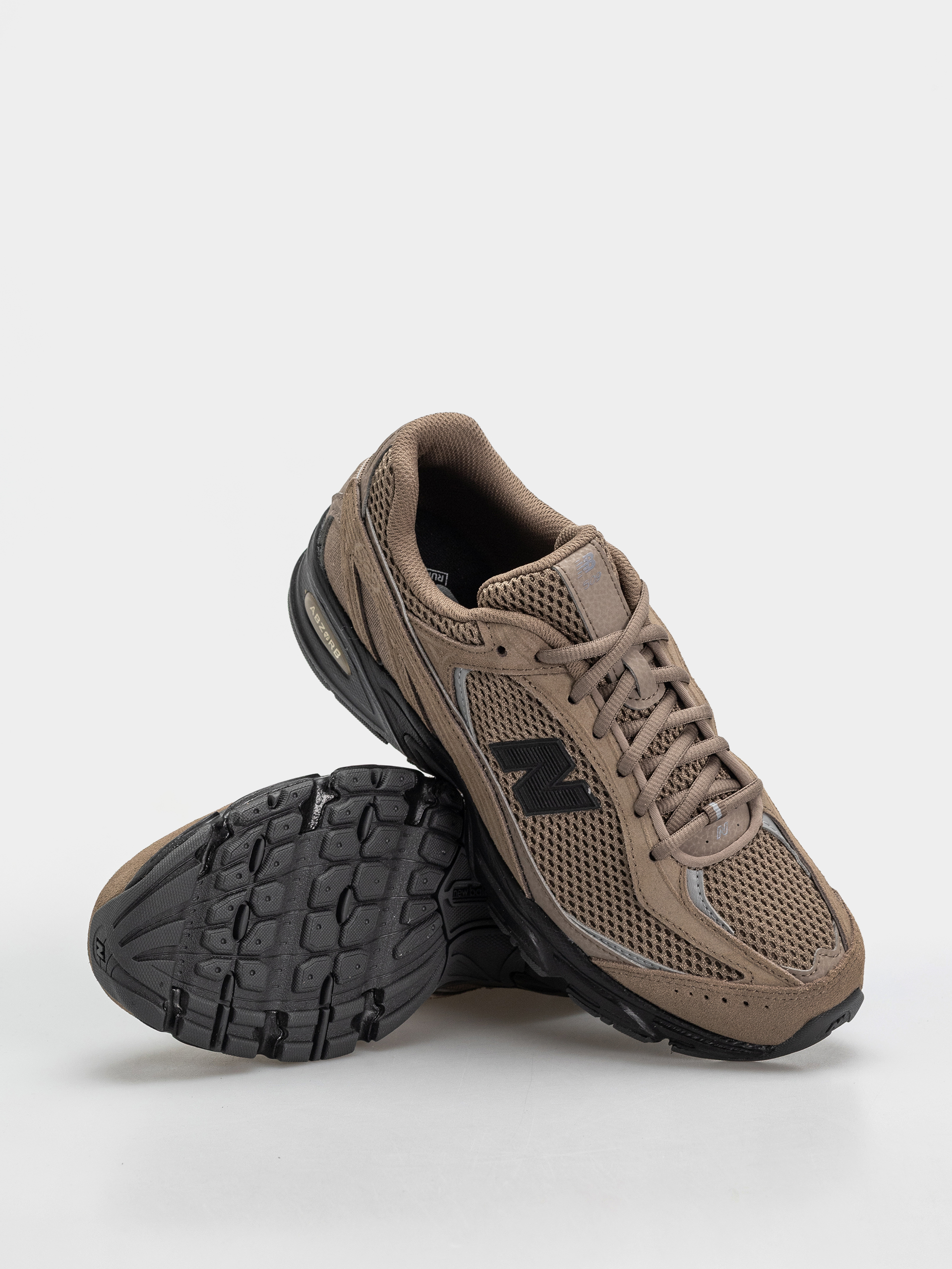 New Balance 509 Shoes (thunder brown/black)
