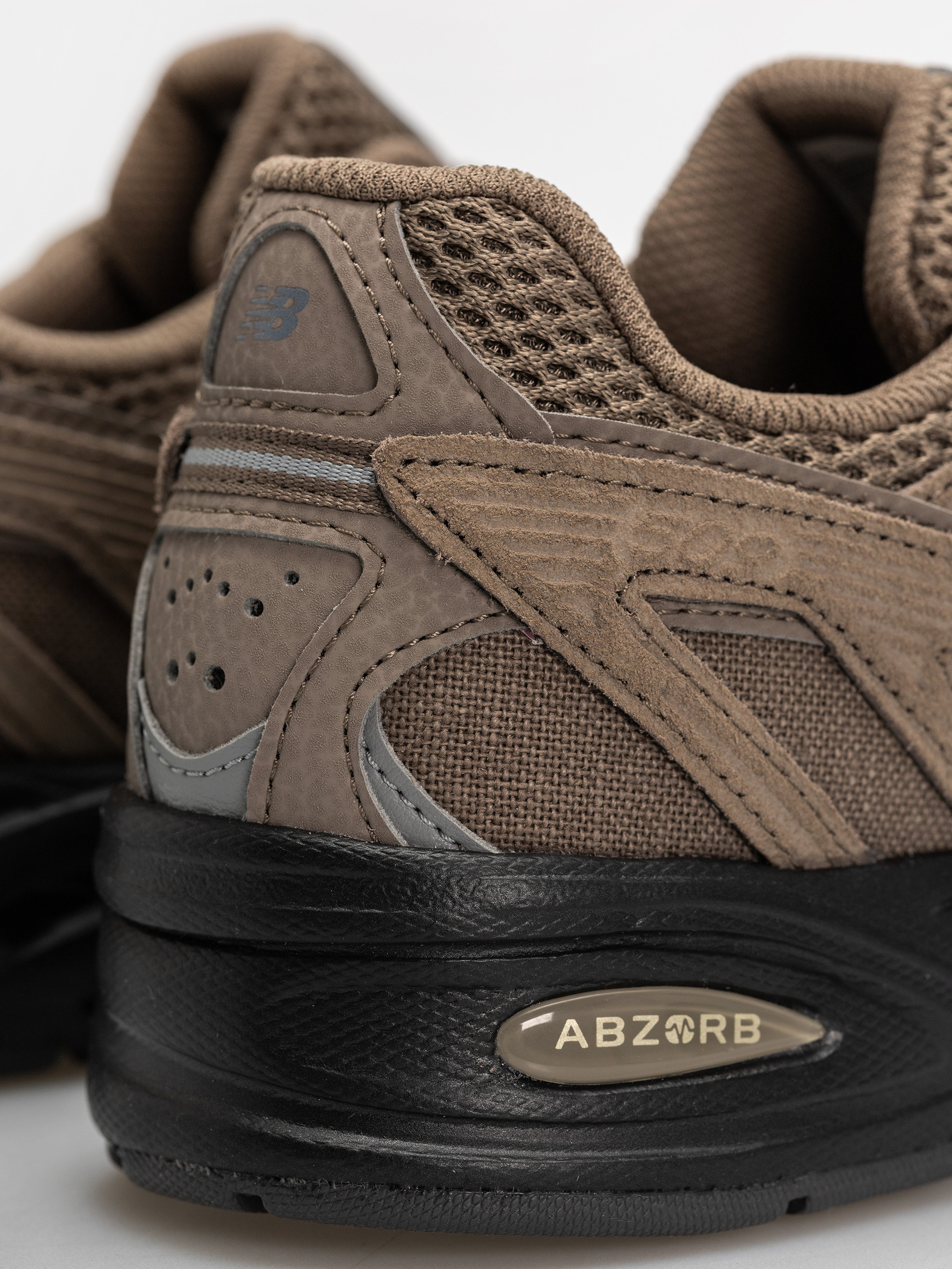 New Balance 509 Schuhe (thunder brown/black)