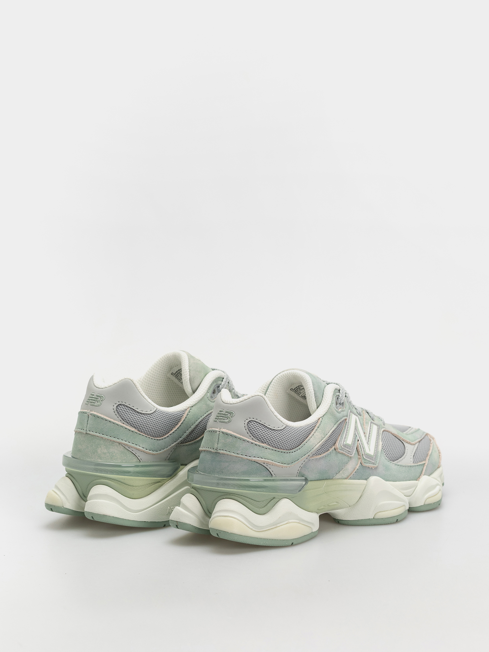 New Balance 9060 Shoes (mosaic green/sea salt)
