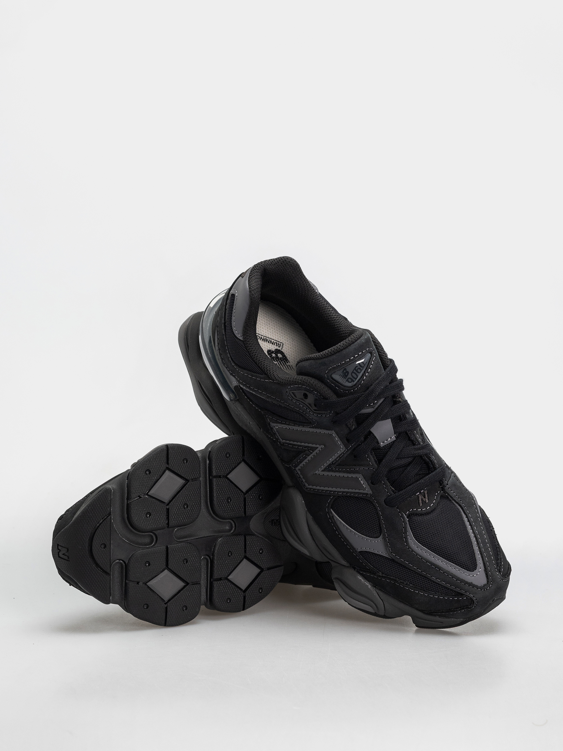 New Balance 9060 Shoes (black/castlerock)
