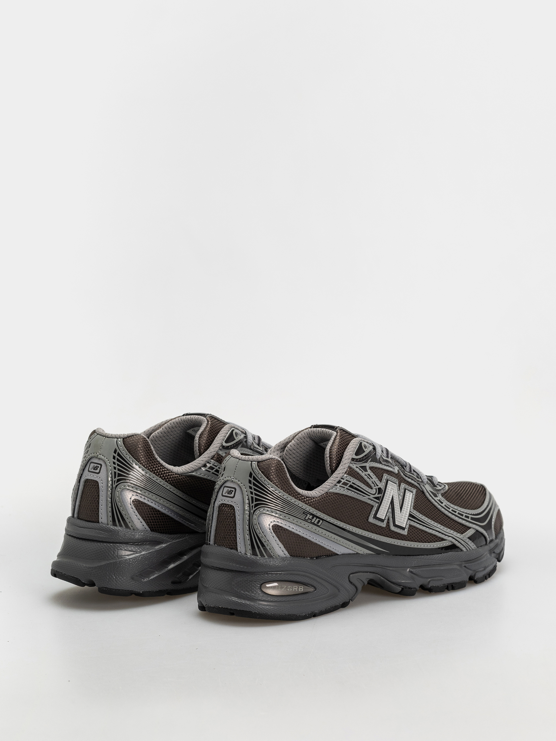New Balance 740 Schuhe (black metallic/castlerock pfp)