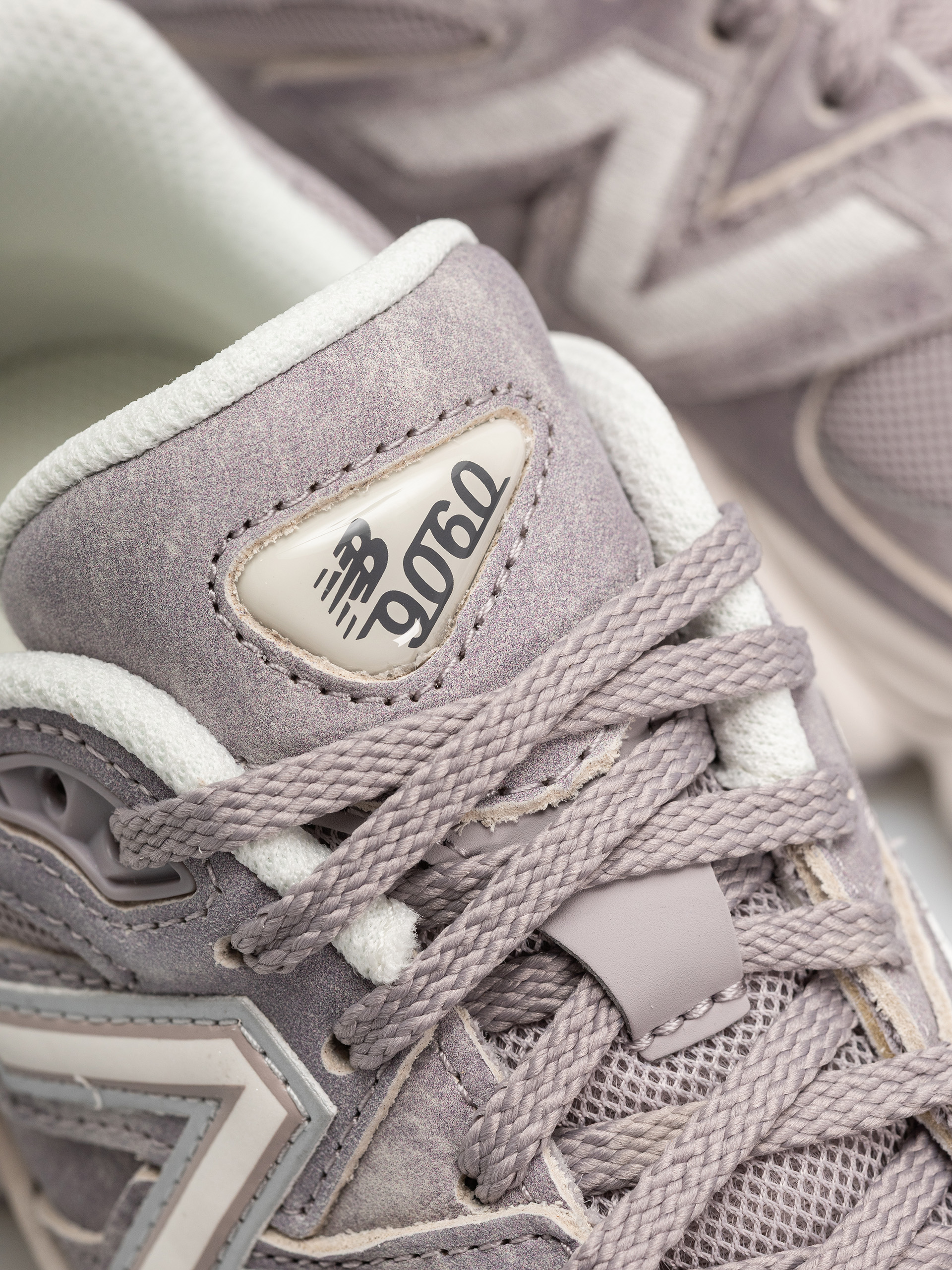 New Balance 9060 Schuhe (truffle salt/sea salt)