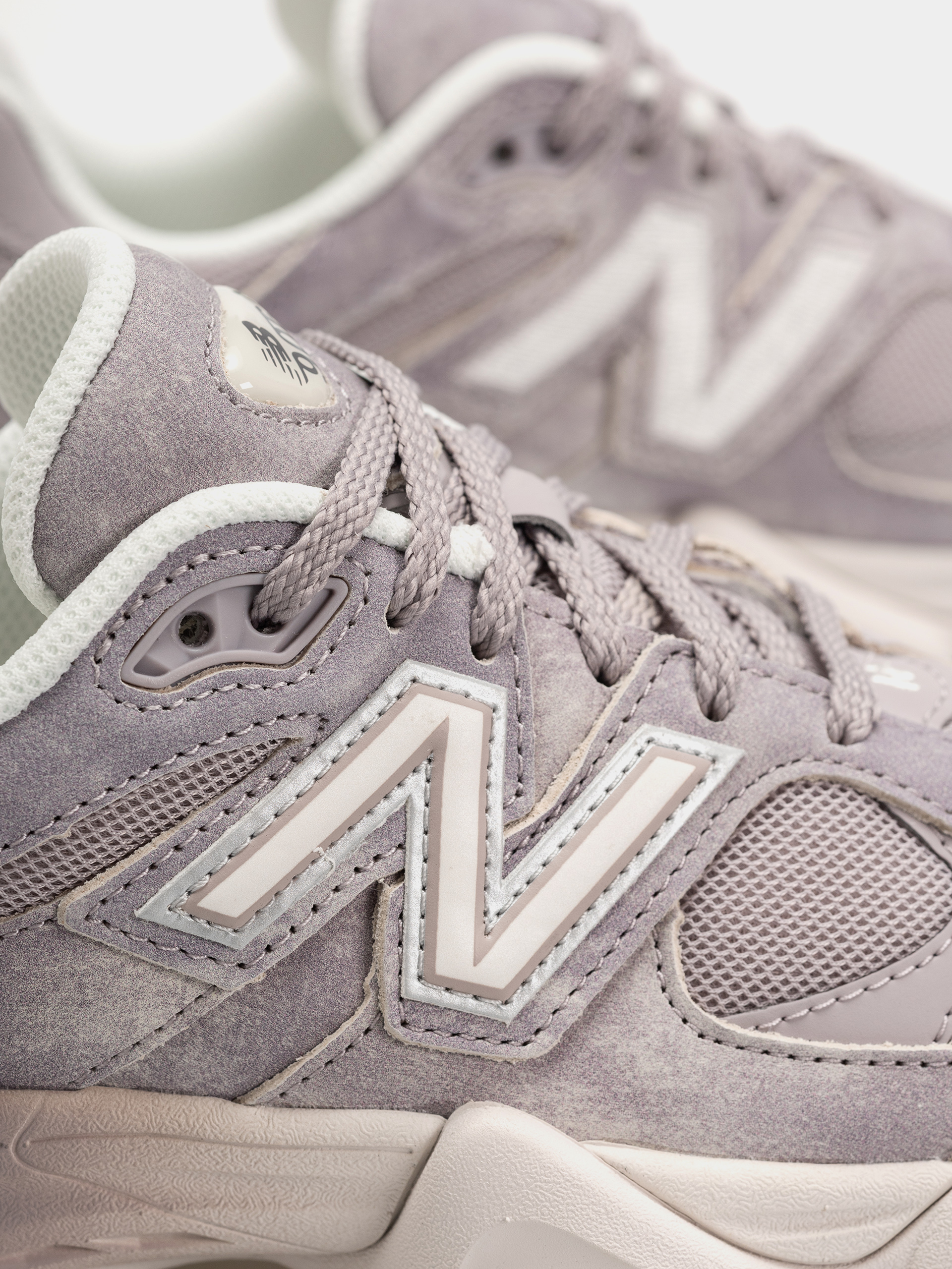 New Balance 9060 Schuhe (truffle salt/sea salt)