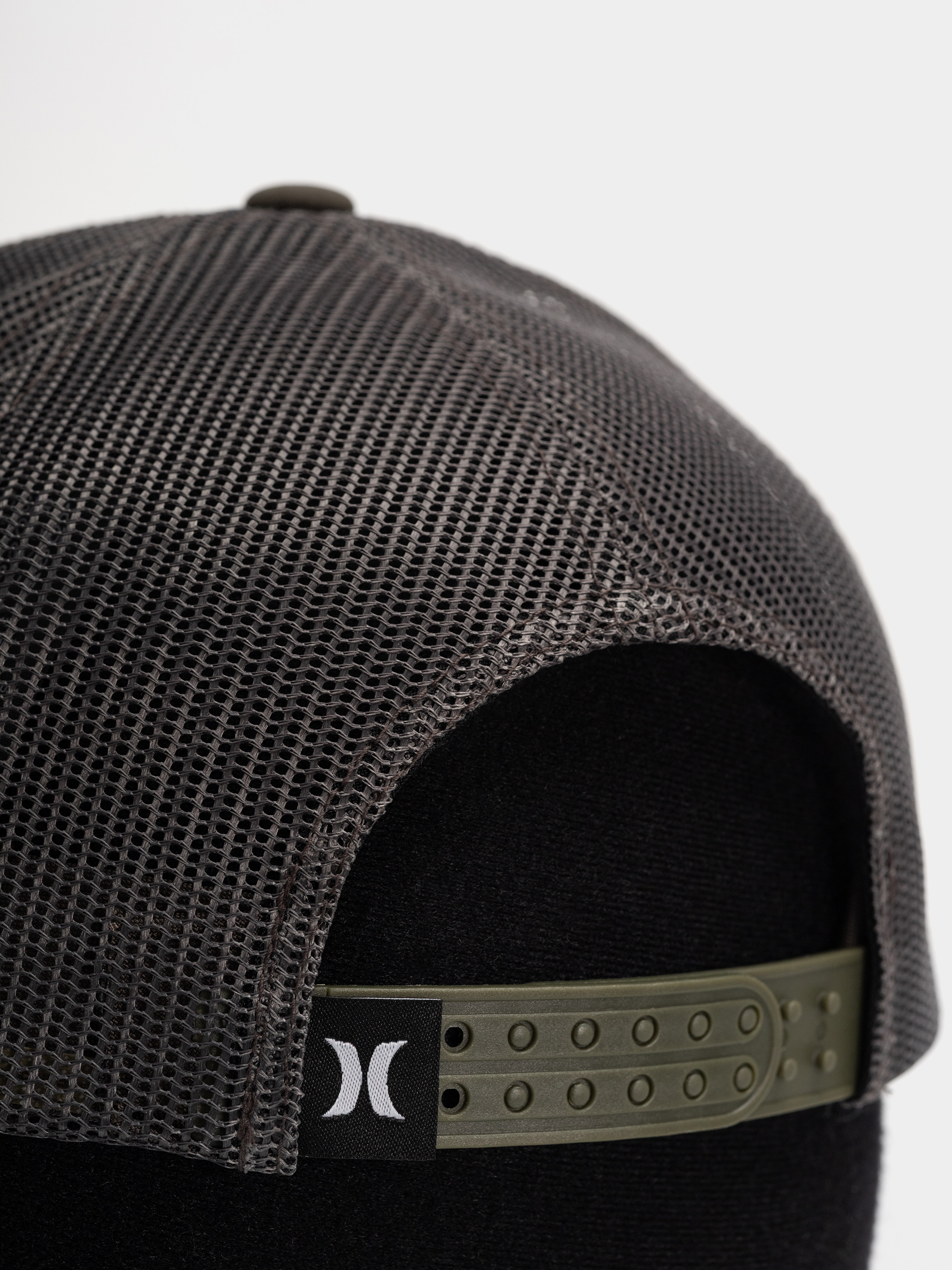 Hurley Beach Break Trucker Cap (olive canvas)