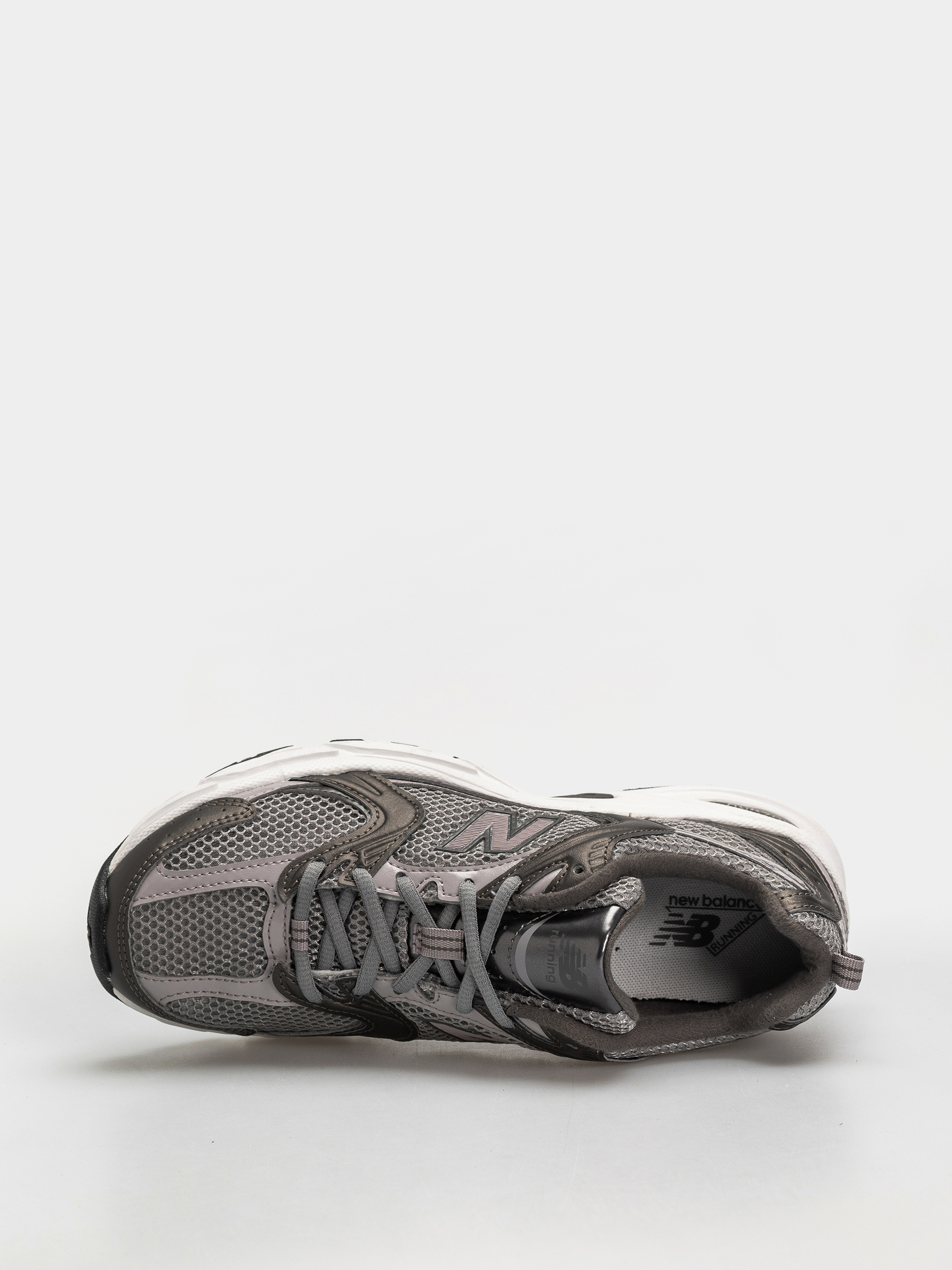 New Balance 530 Schuhe (black metallic/truffle salt)