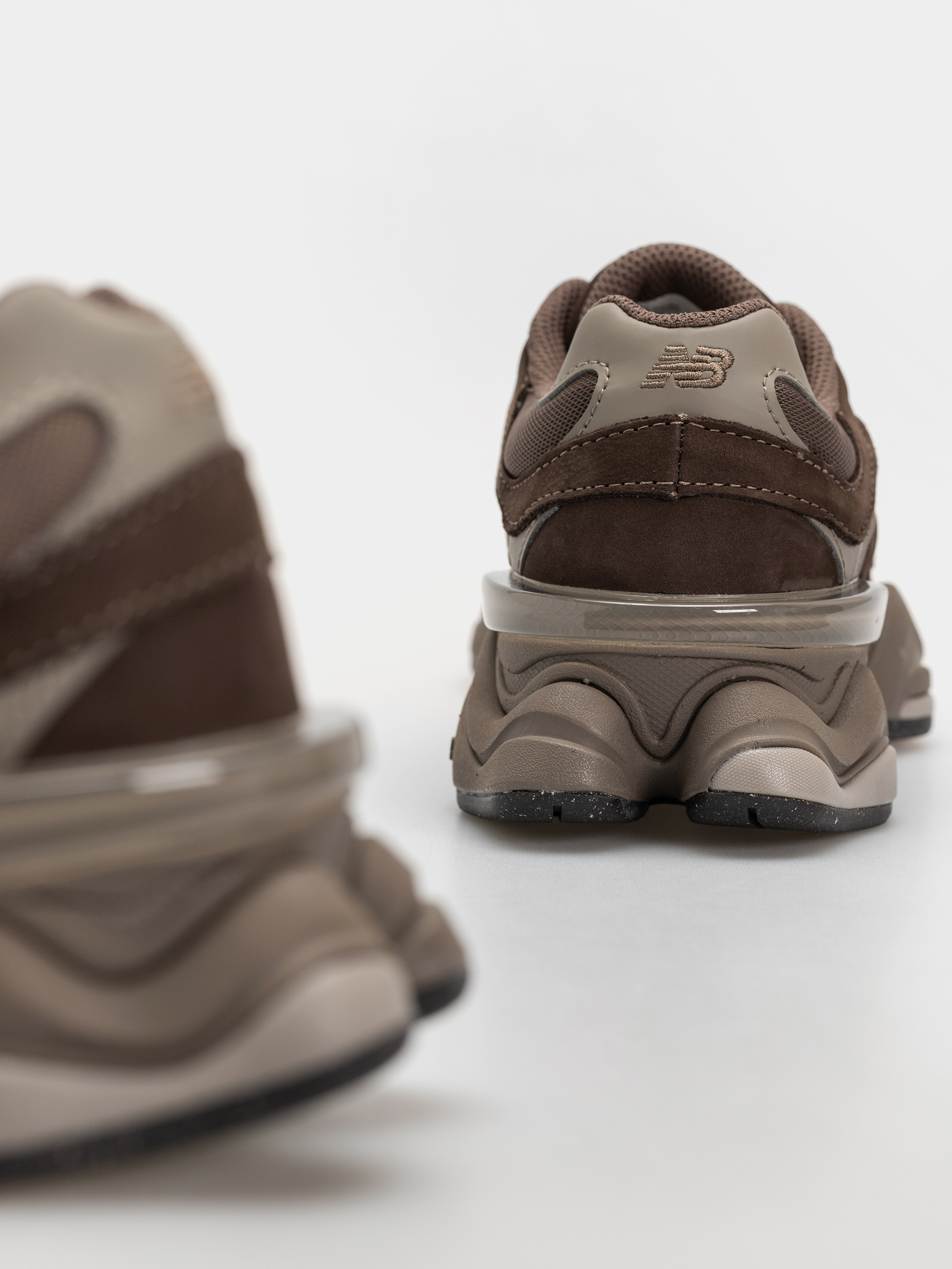 New Balance 9060 Shoes (cortado/dockside)