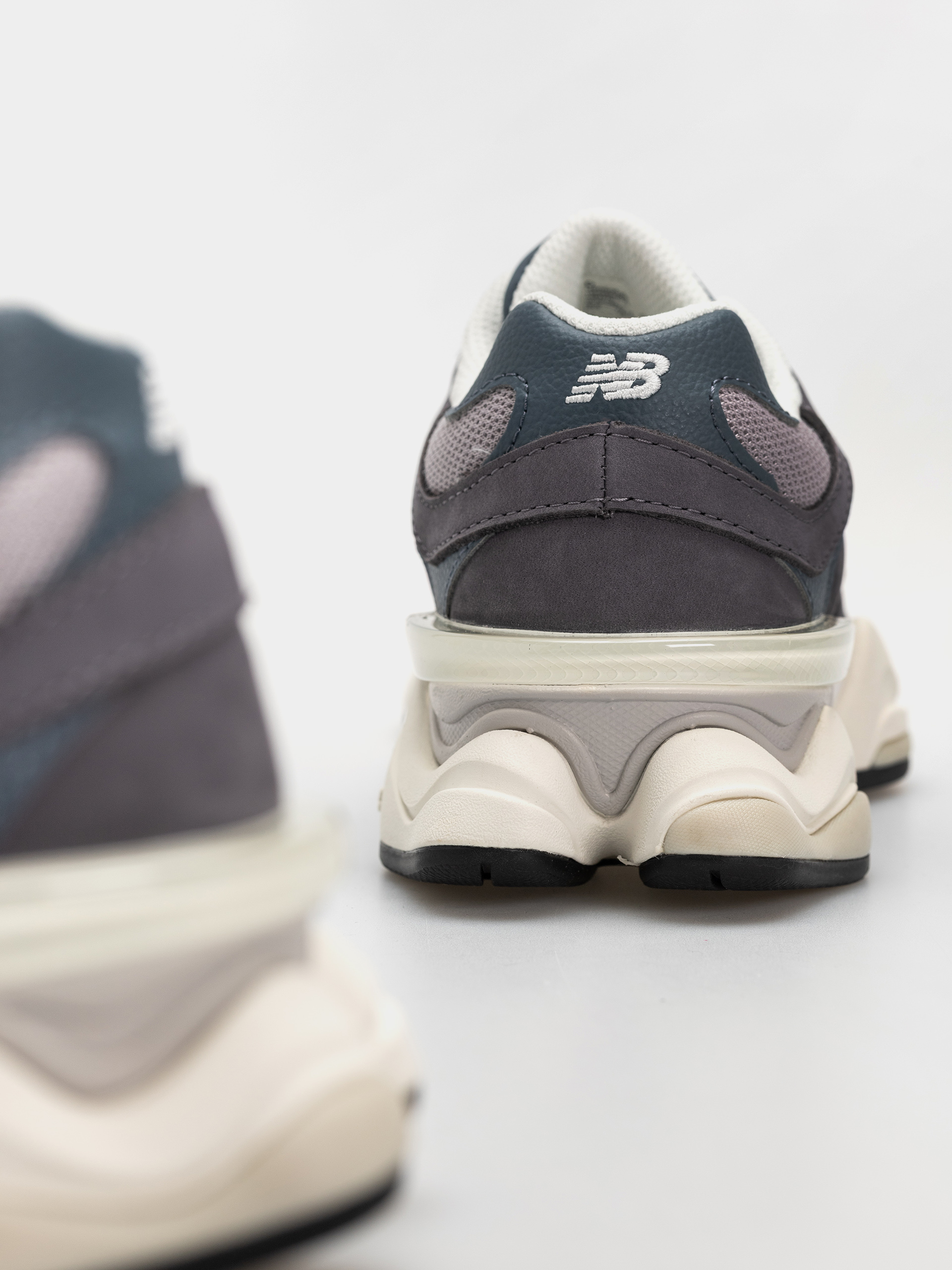 New Balance 9060 Shoes (neptune grey/shadow blue)