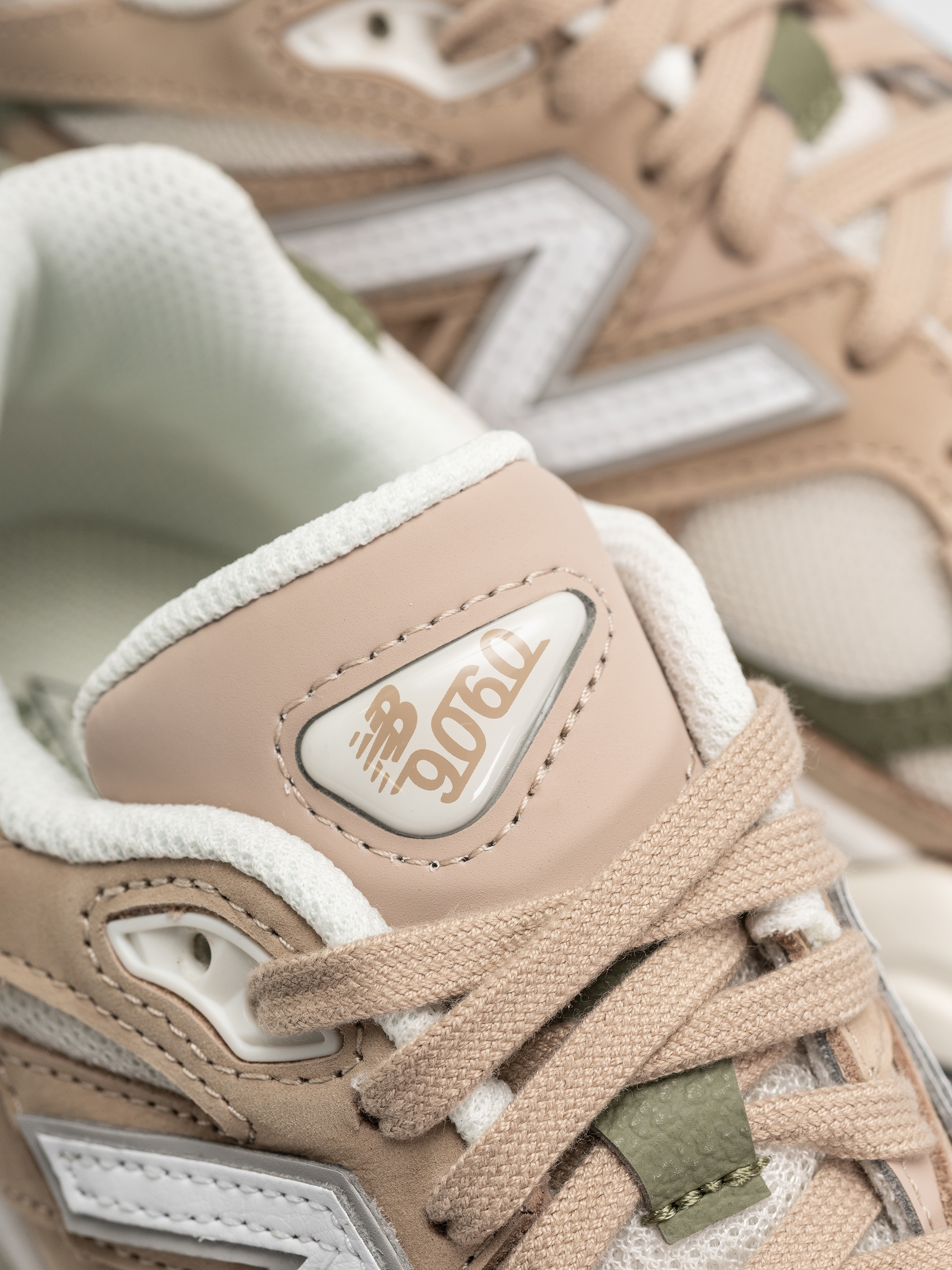 New Balance 9060 Shoes (mindful grey/dark olivine)