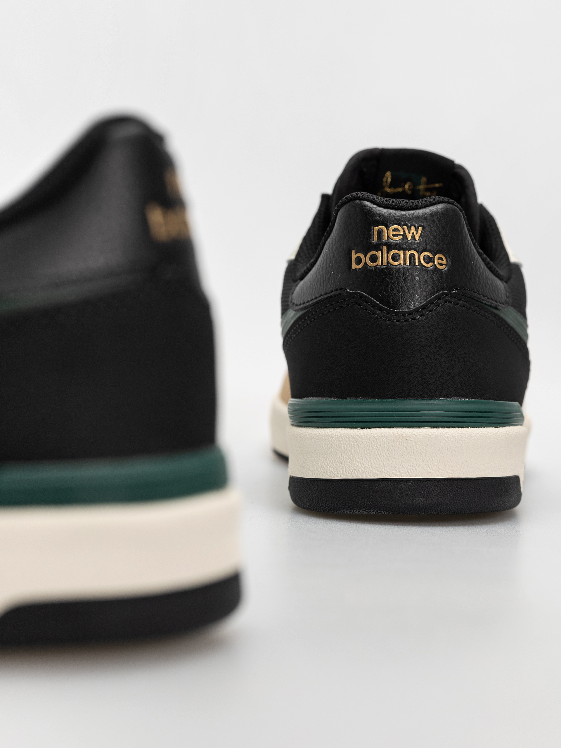 New Balance 306 Shoes (incense/black)