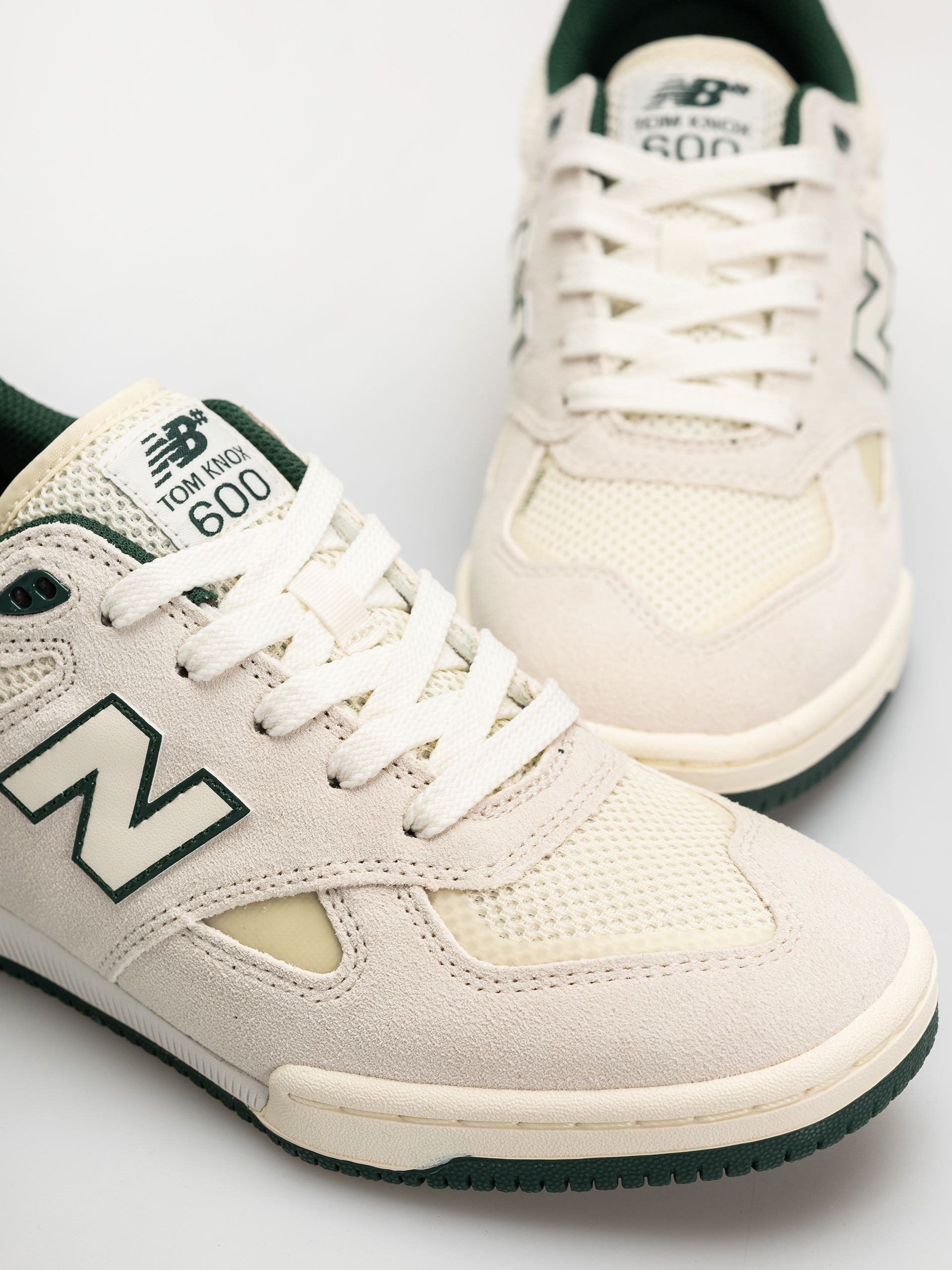 New Balance 600 Schuhe (103 white/green)