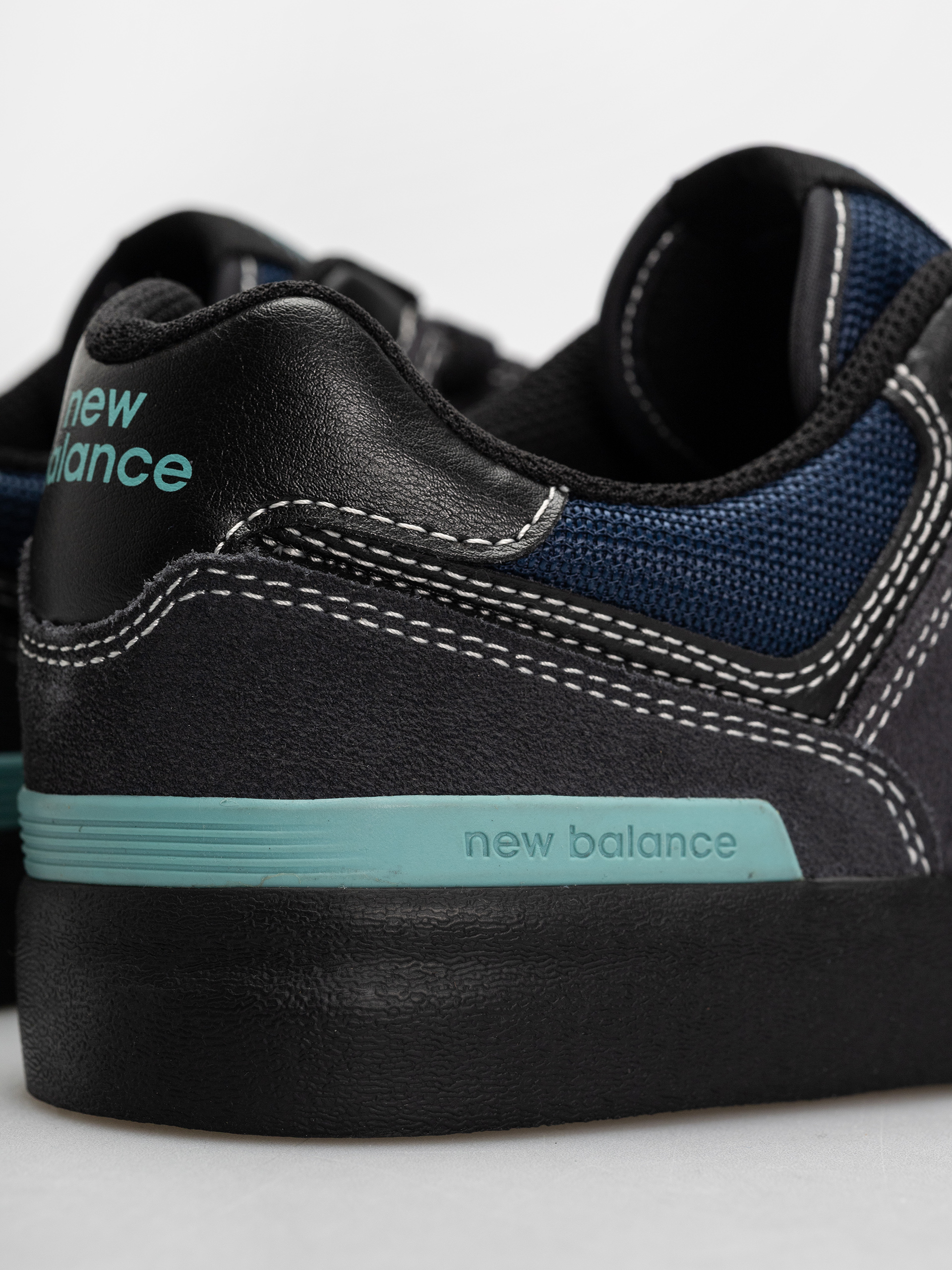New Balance 574 Shoes (faded black/faded teal)