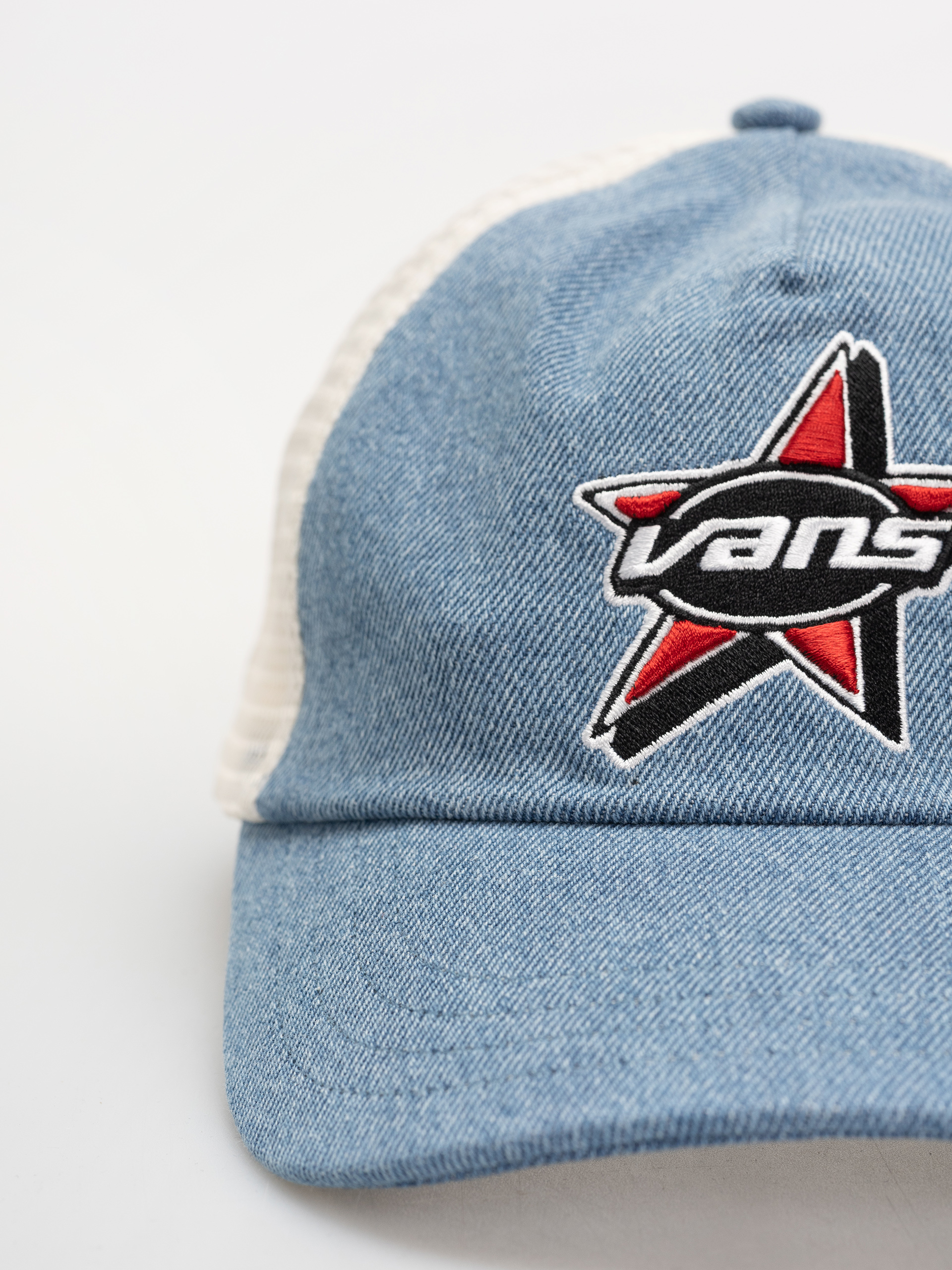 Vans Marked Jockey Trucker Cap (stonewash/blue)