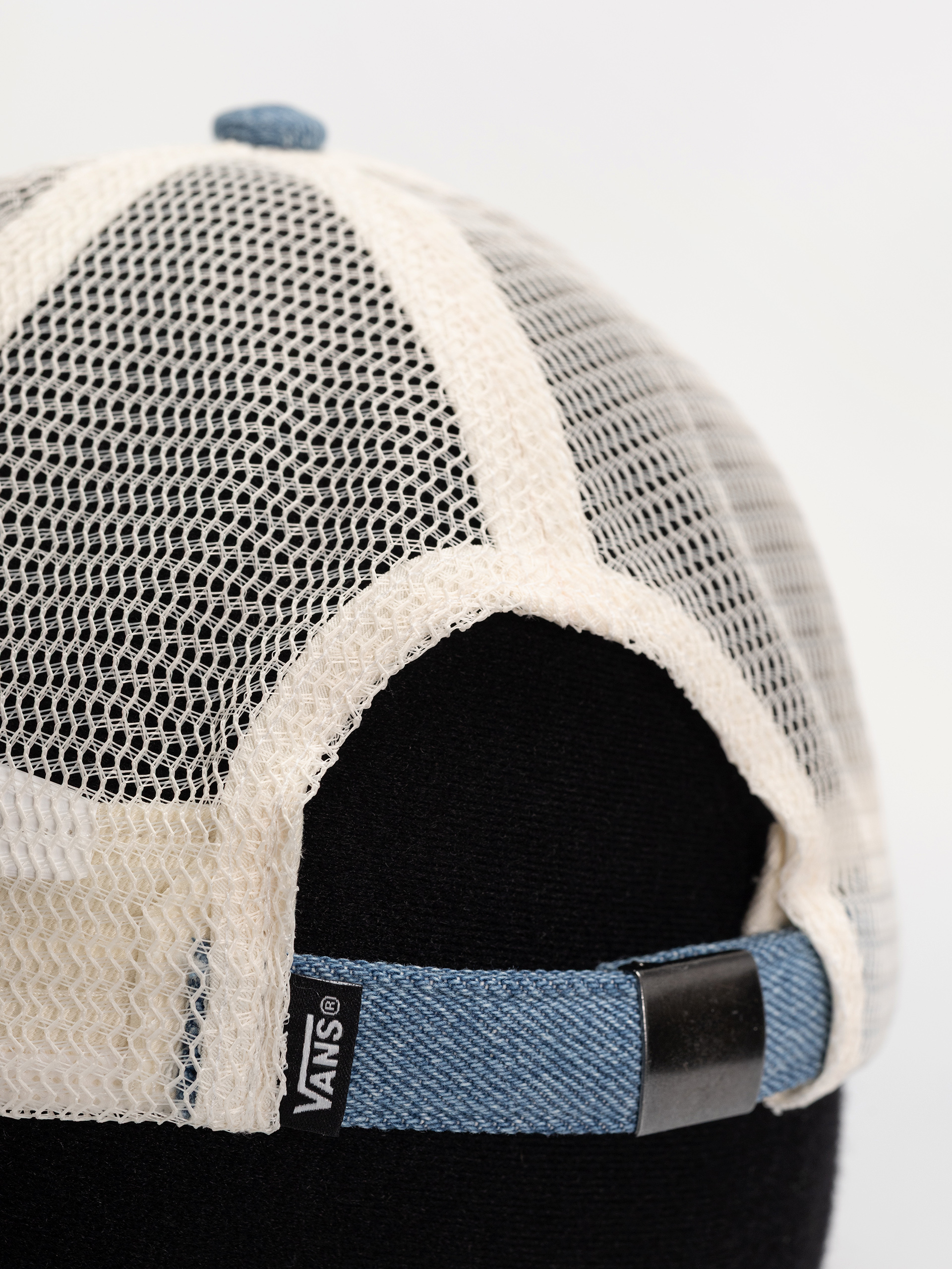 Vans Marked Jockey Trucker Cap (stonewash/blue)