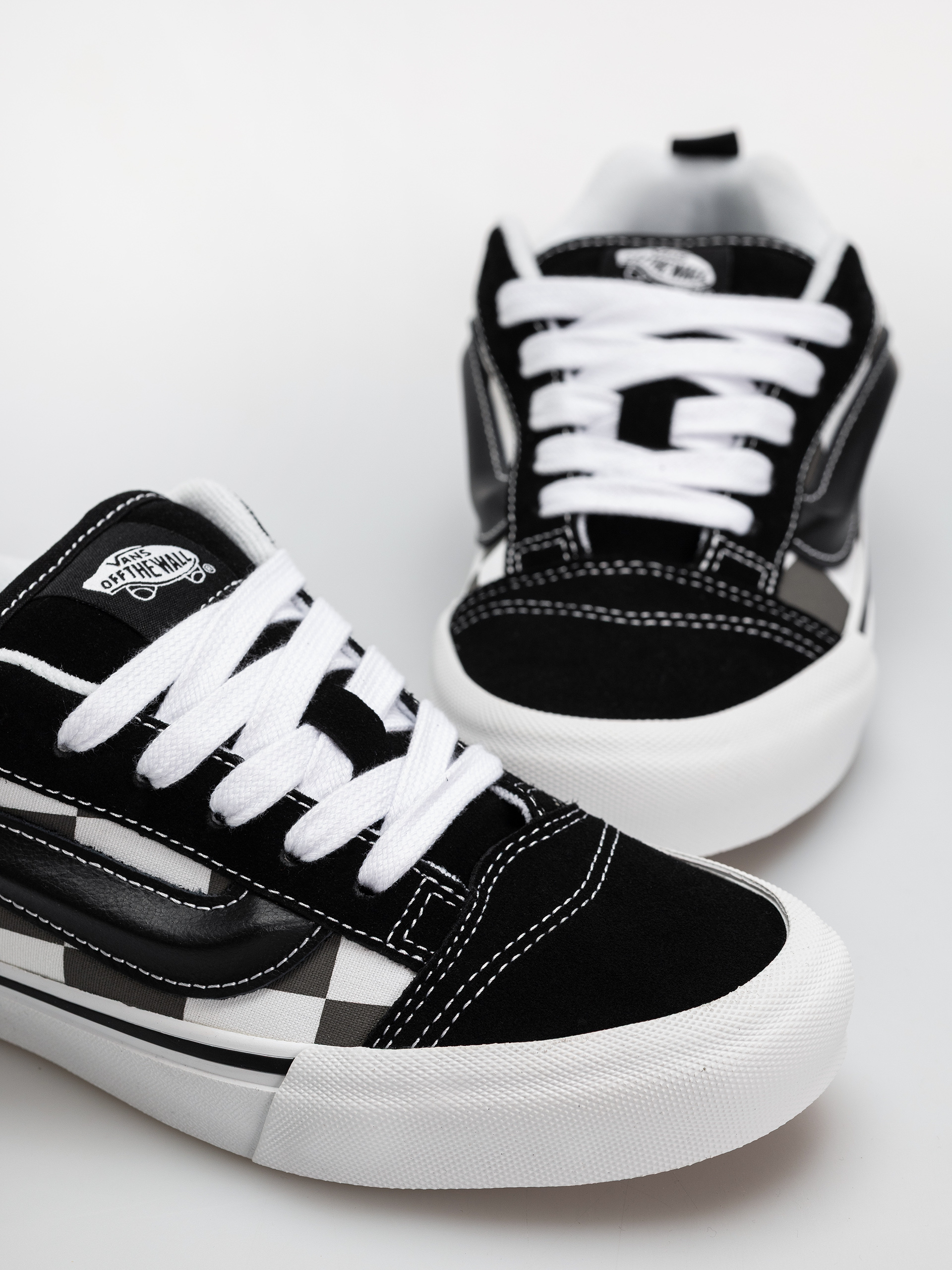 Vans Knu Skool Shoes (mgch gray/black)