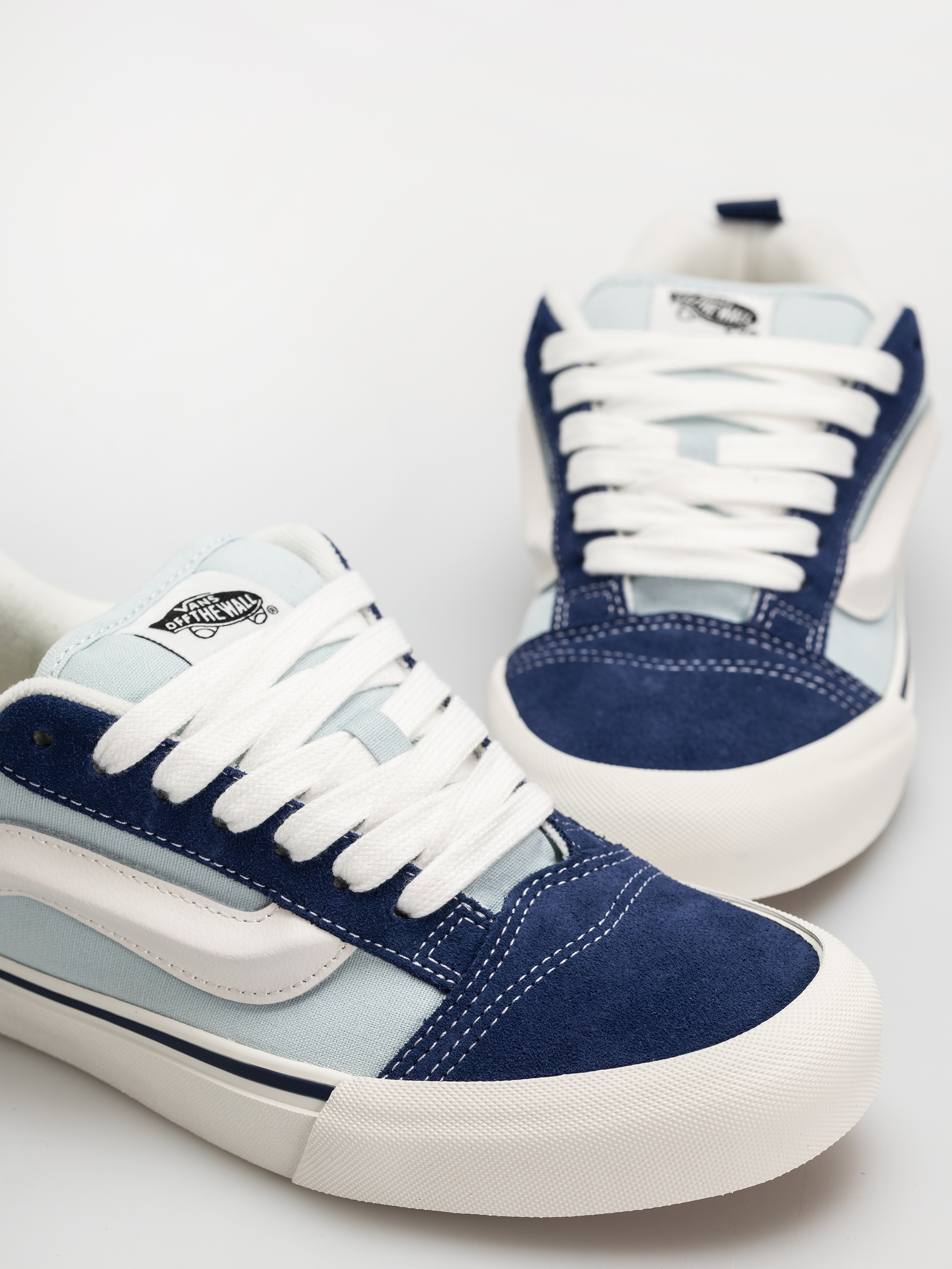 Vans Knu Skool Shoes (blue/light blue)