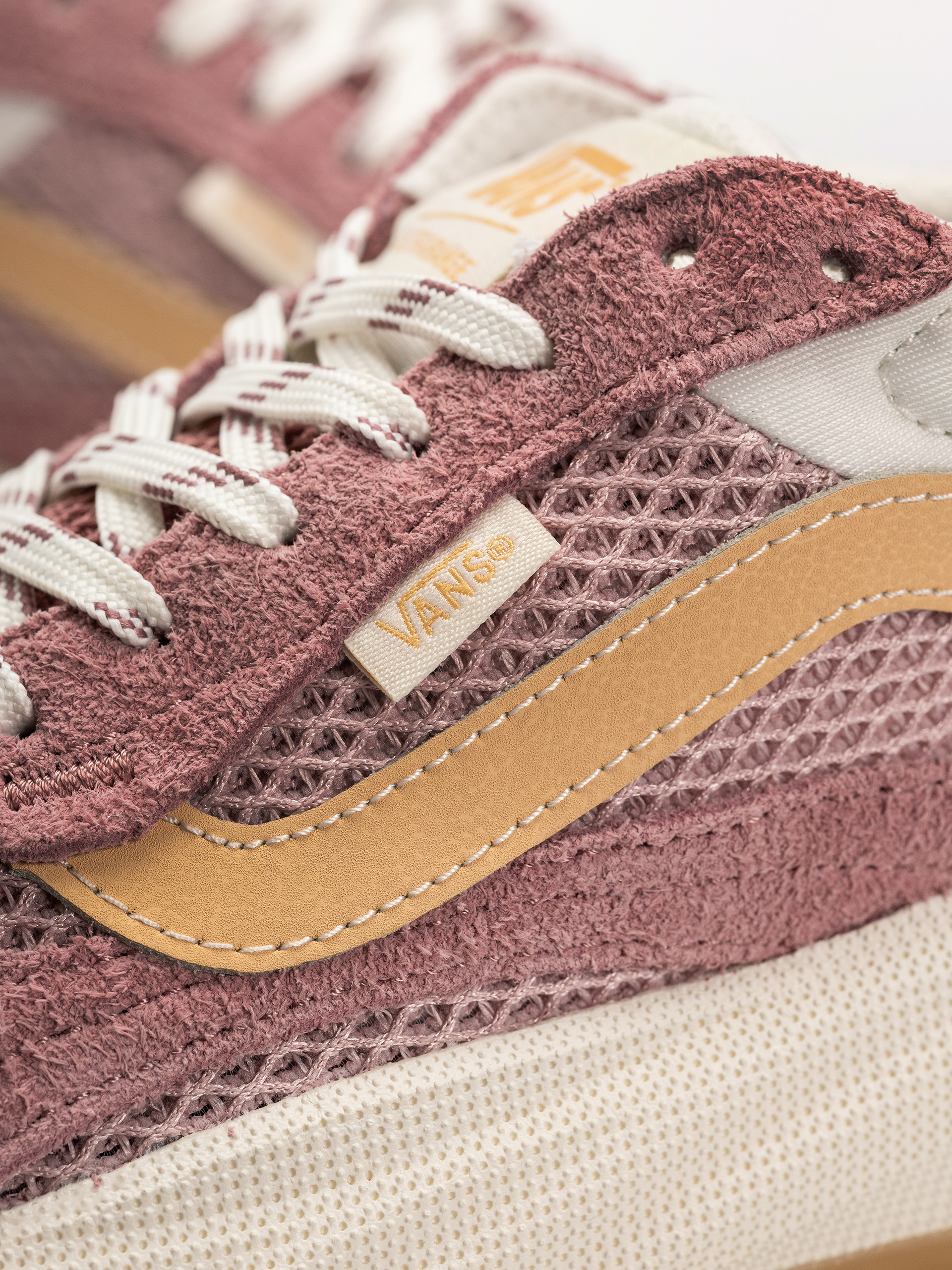 Vans Ultrarange Neo 2.0 Shoes (dusky rose)