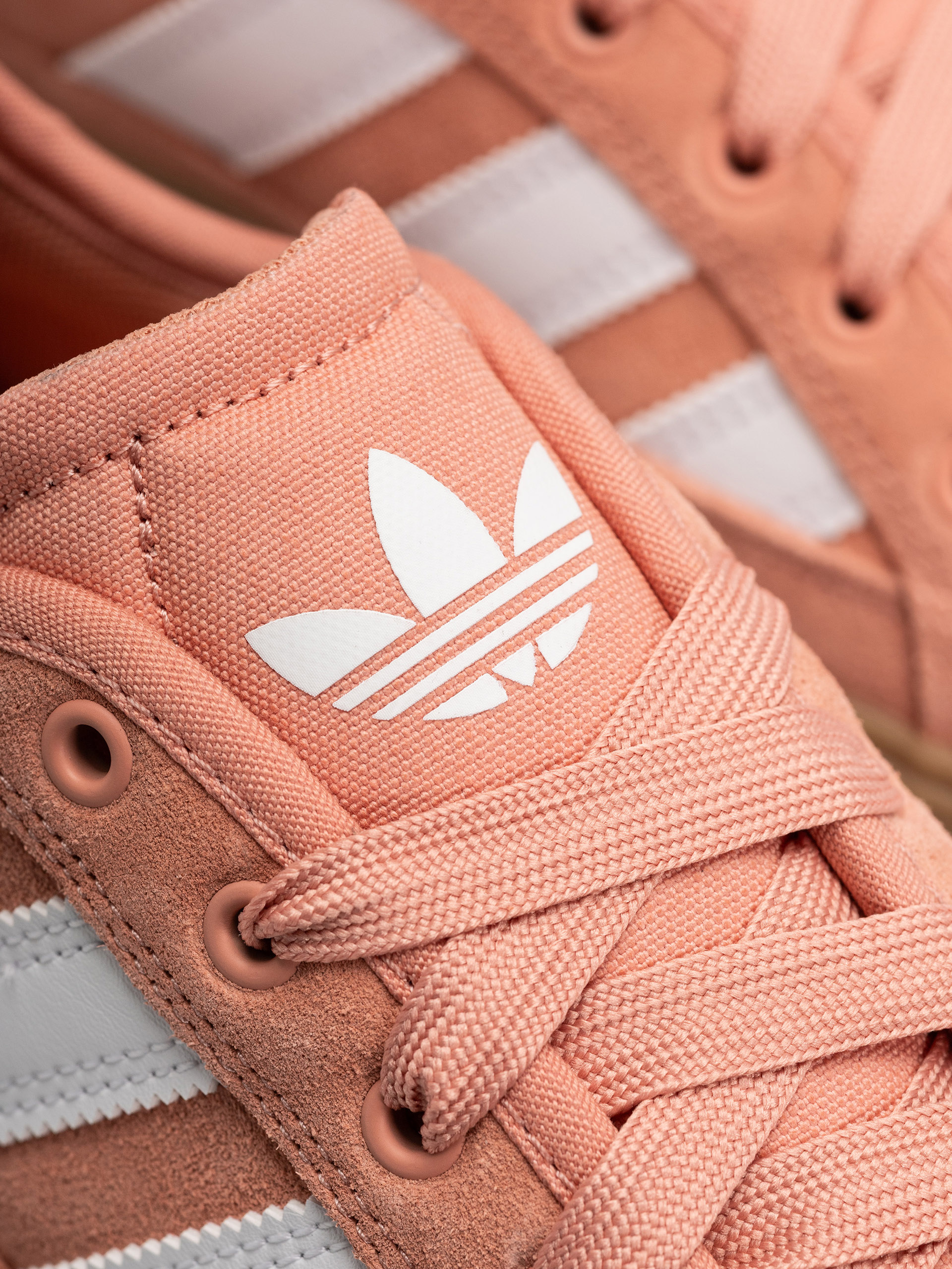 adidas Court Tns Premiere Shoes (supcol/ftwwht/gum4)