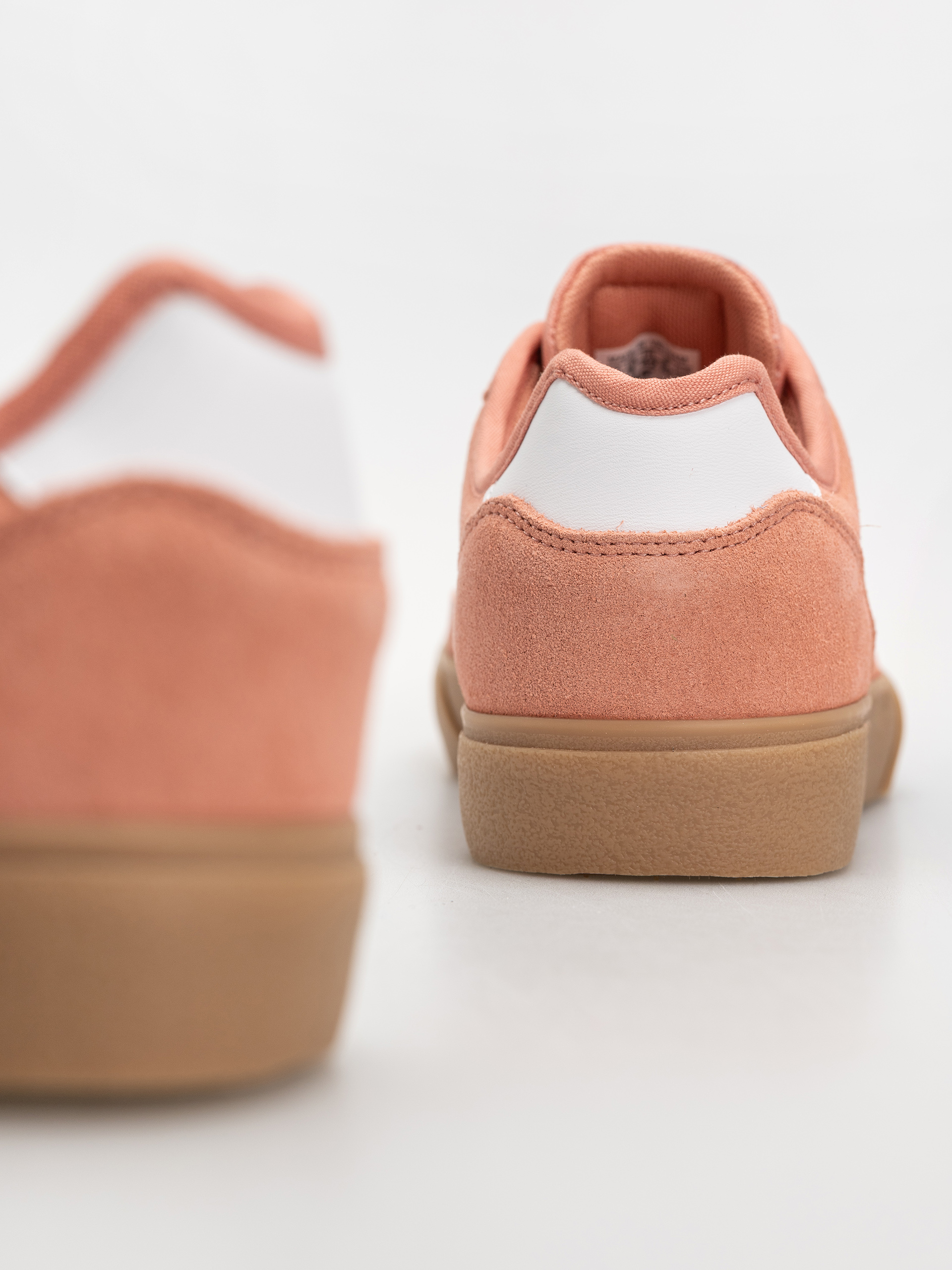 adidas Court Tns Premiere Shoes (supcol/ftwwht/gum4)