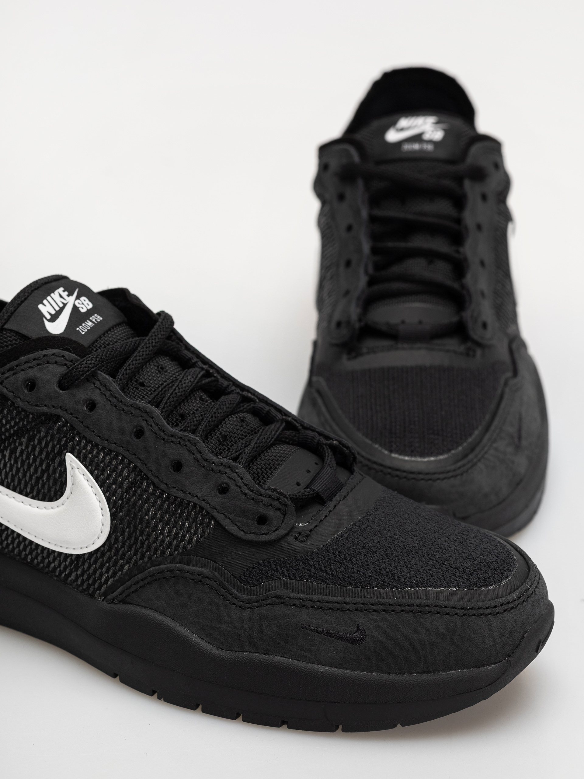 Nike SB Ps8 Shoes (black/white black black)
