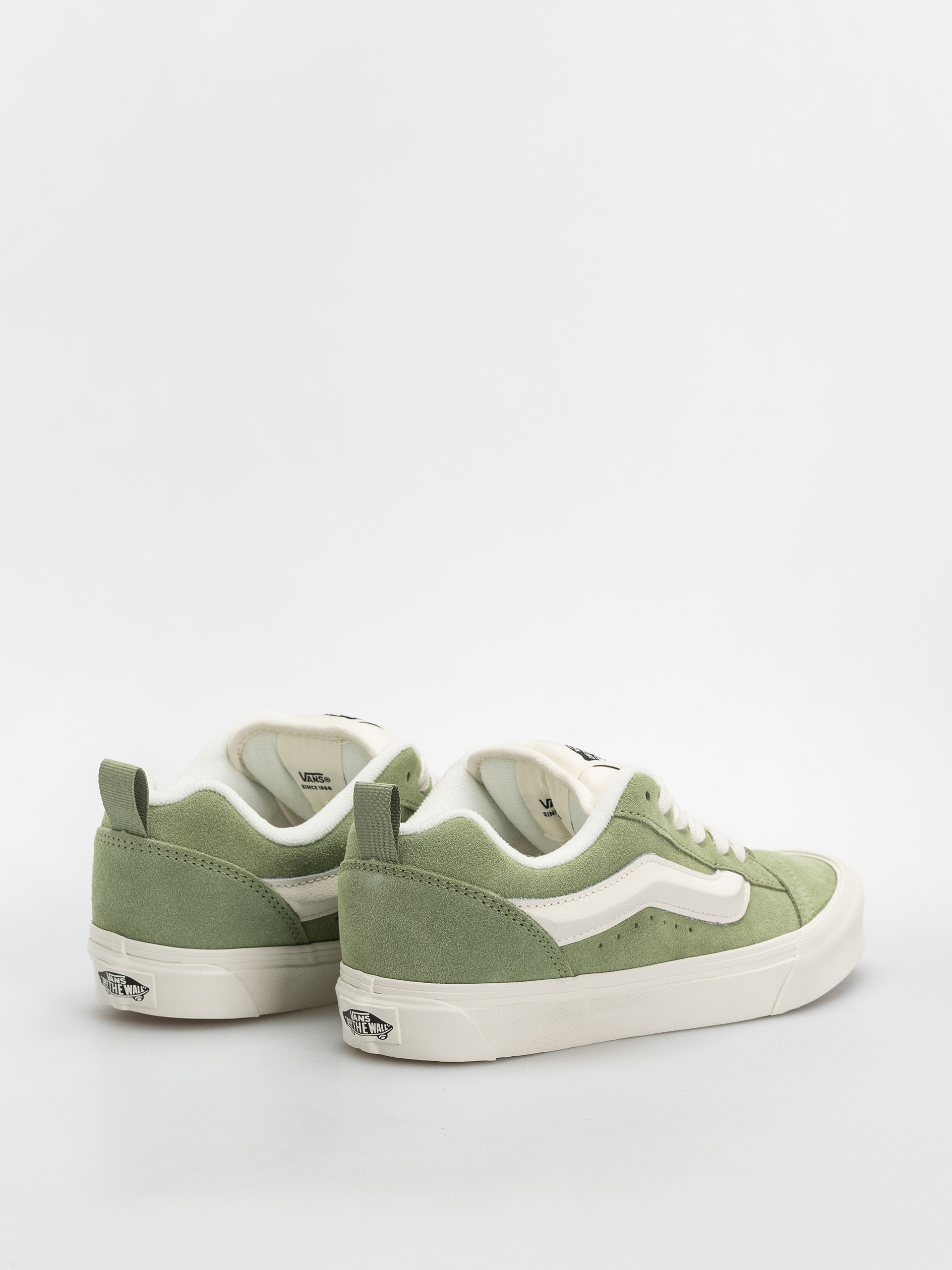 Vans Knu Skool Shoes (suede neutral olive)