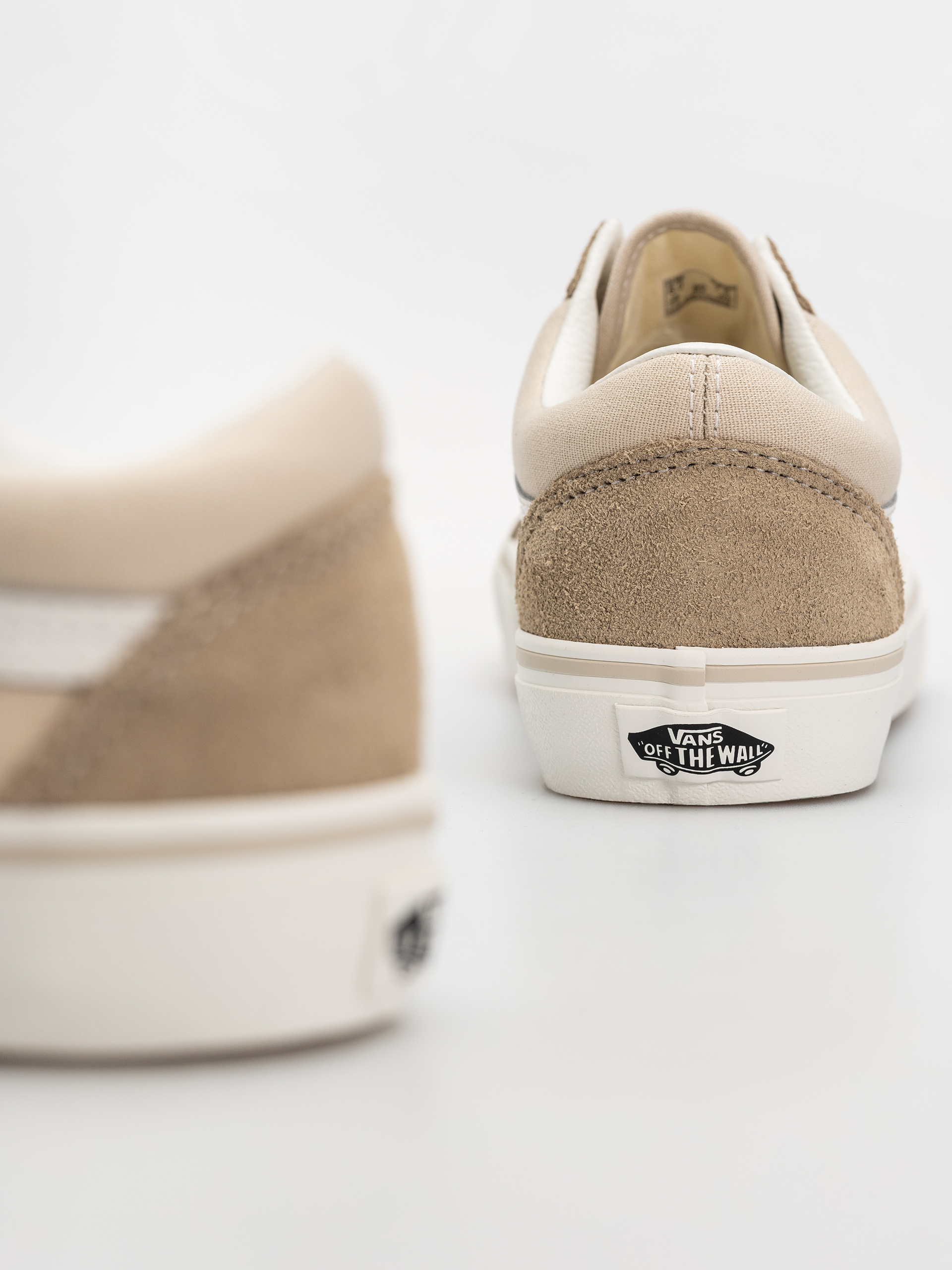 Vans Old Skool Shoes (tan)