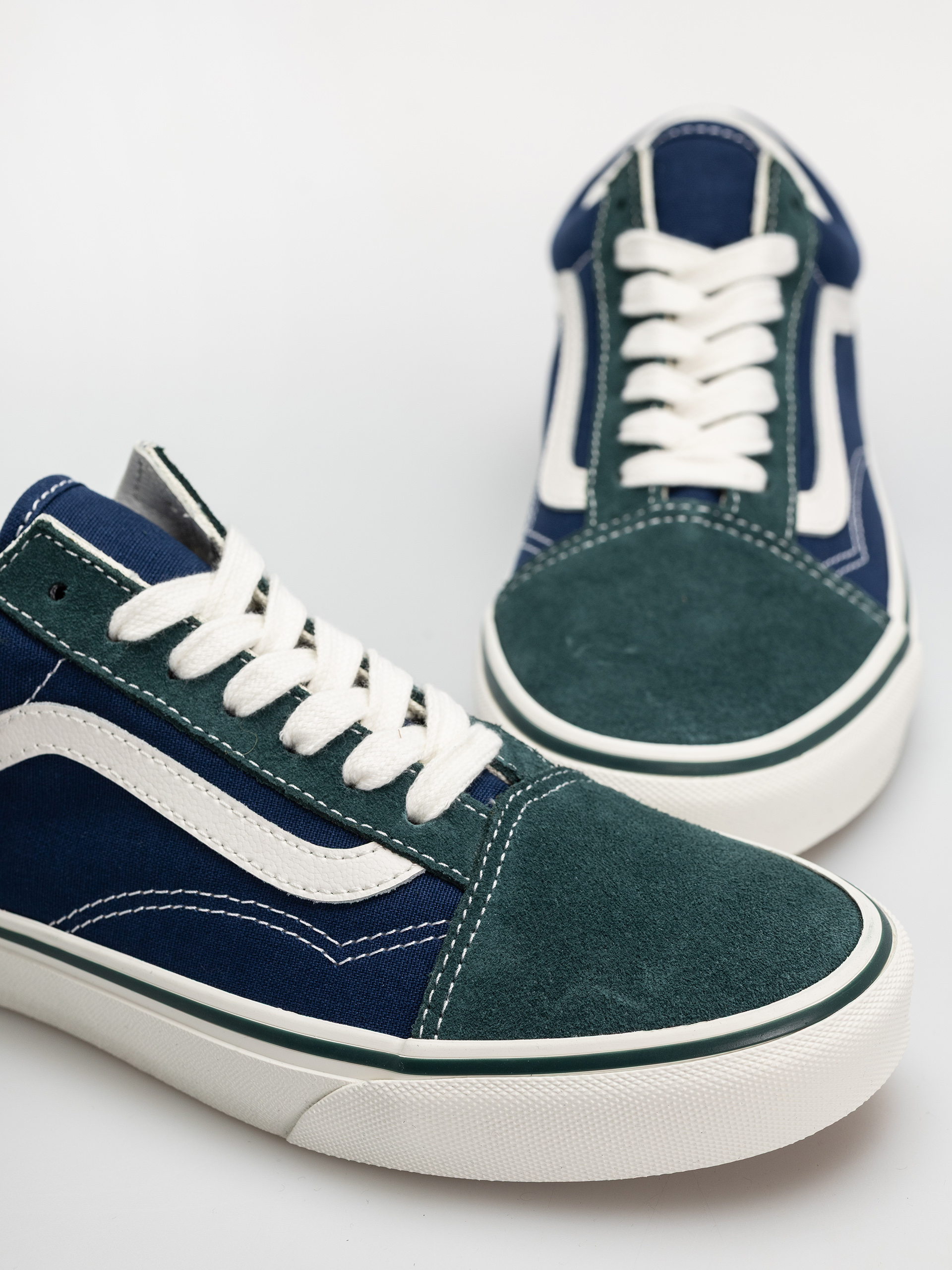 Vans Old Skool Shoes (mystic moss)
