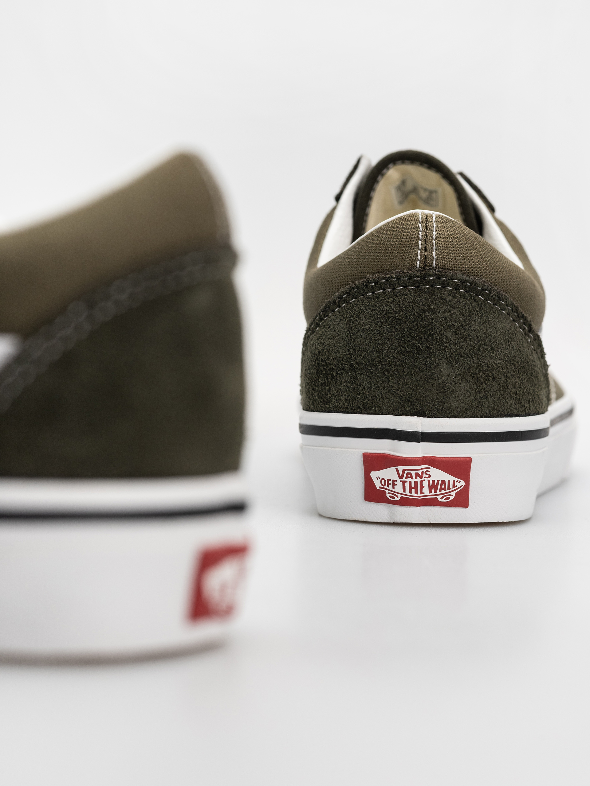 Vans Old Skool Shoes (2 tone obsidian fern)