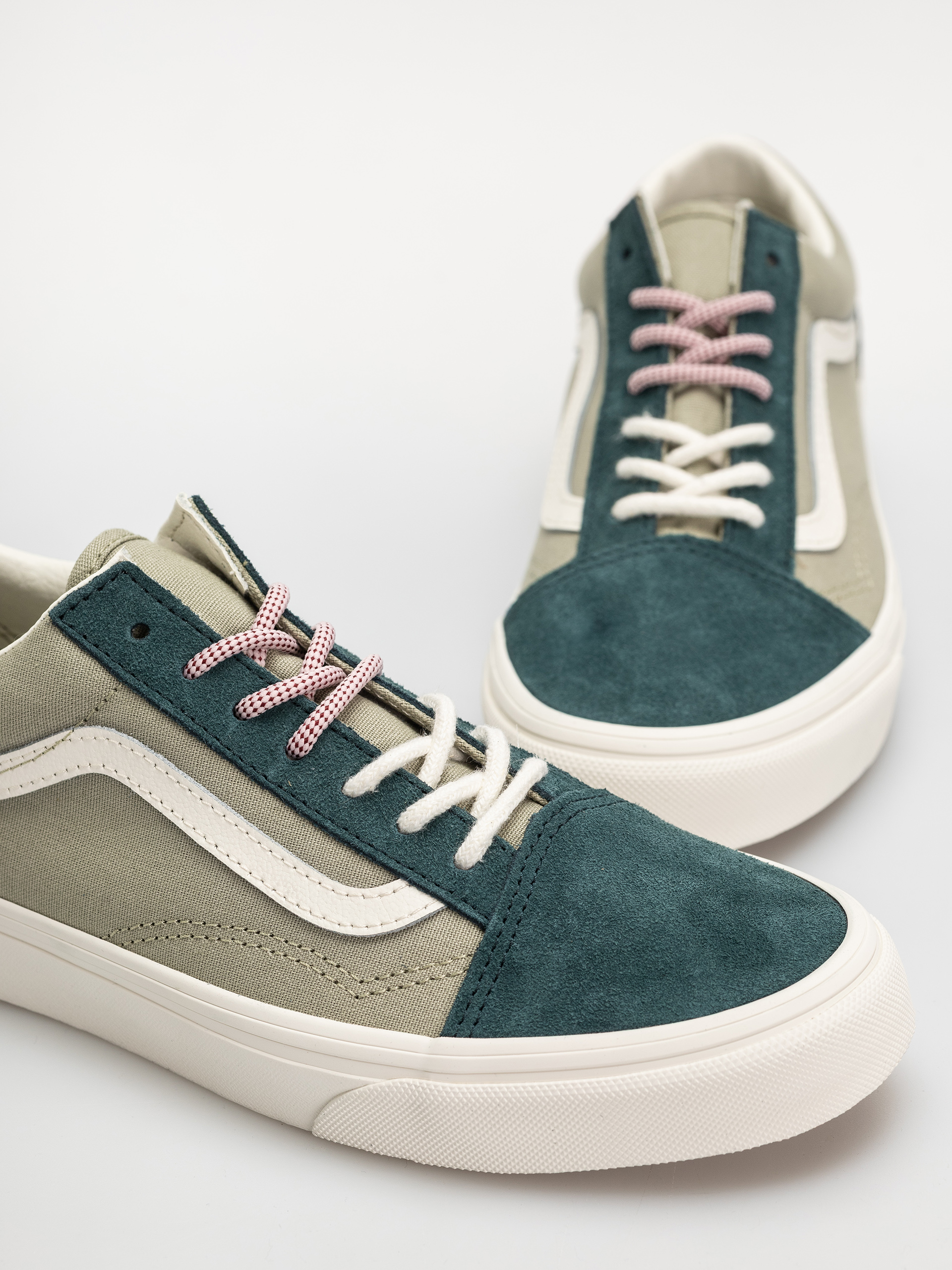 Vans Old Skool Shoes (pink/green)