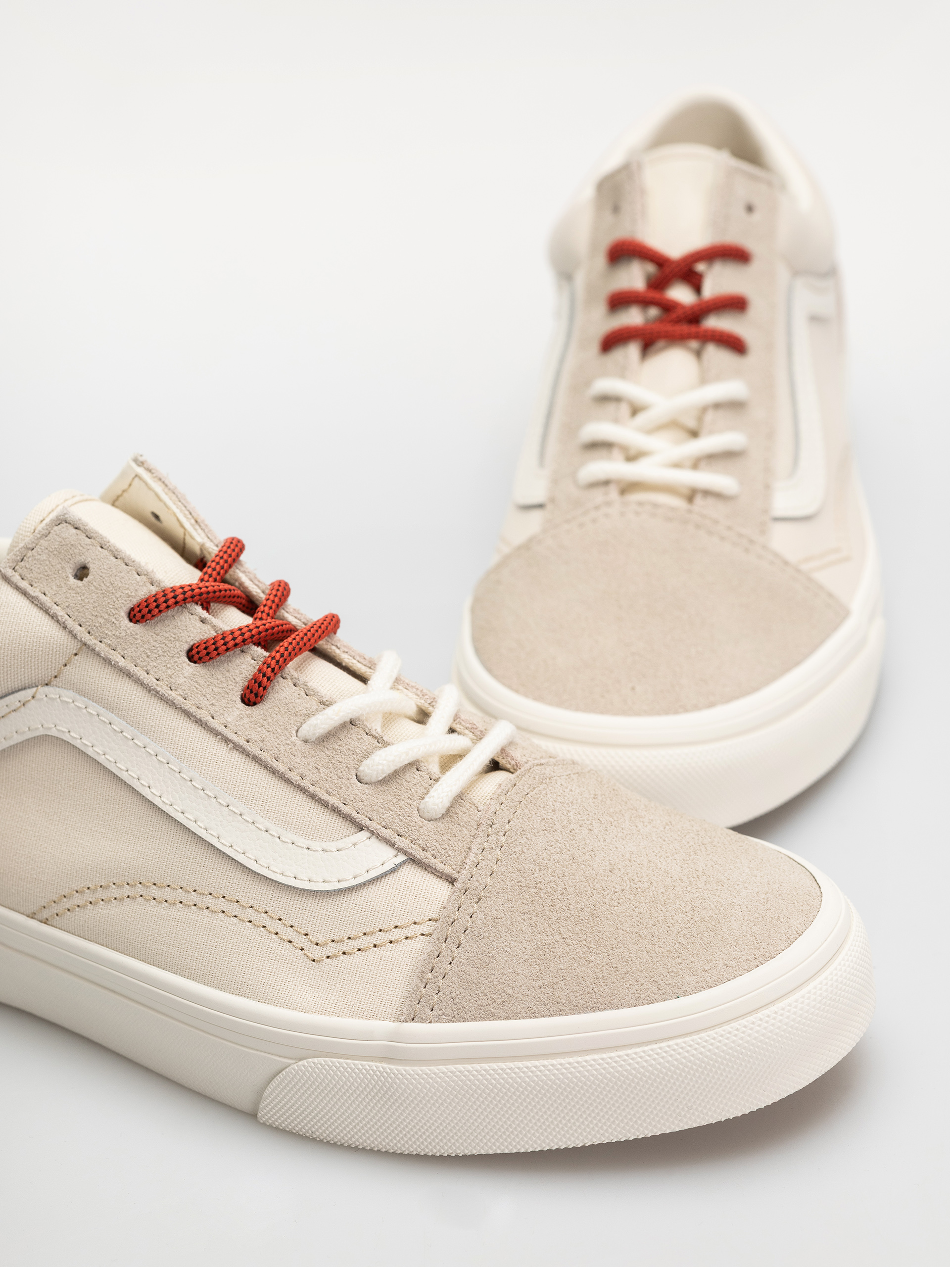 Vans Old Skool Shoes (pink/white)