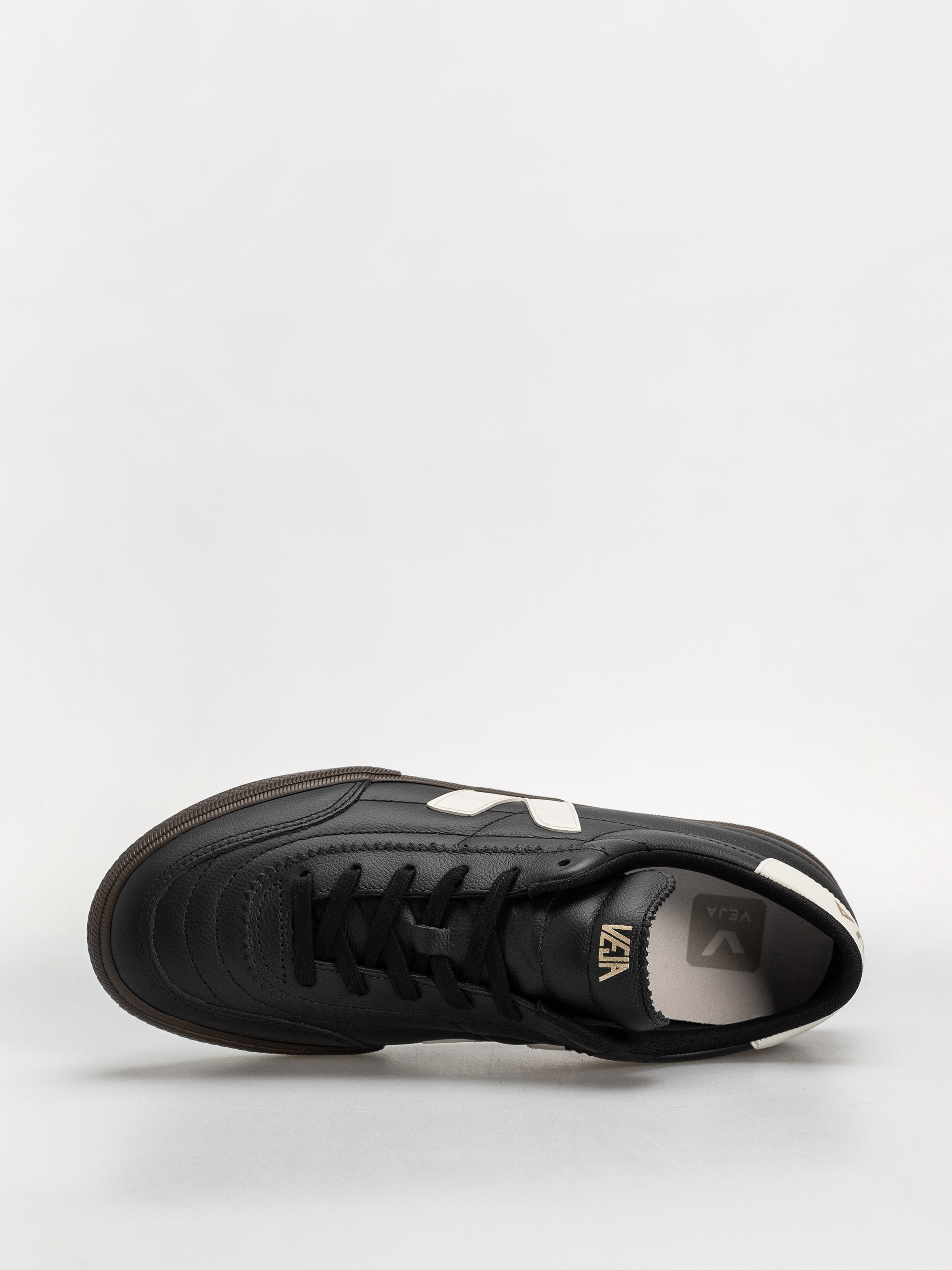 Veja Panenka Shoes (black white)