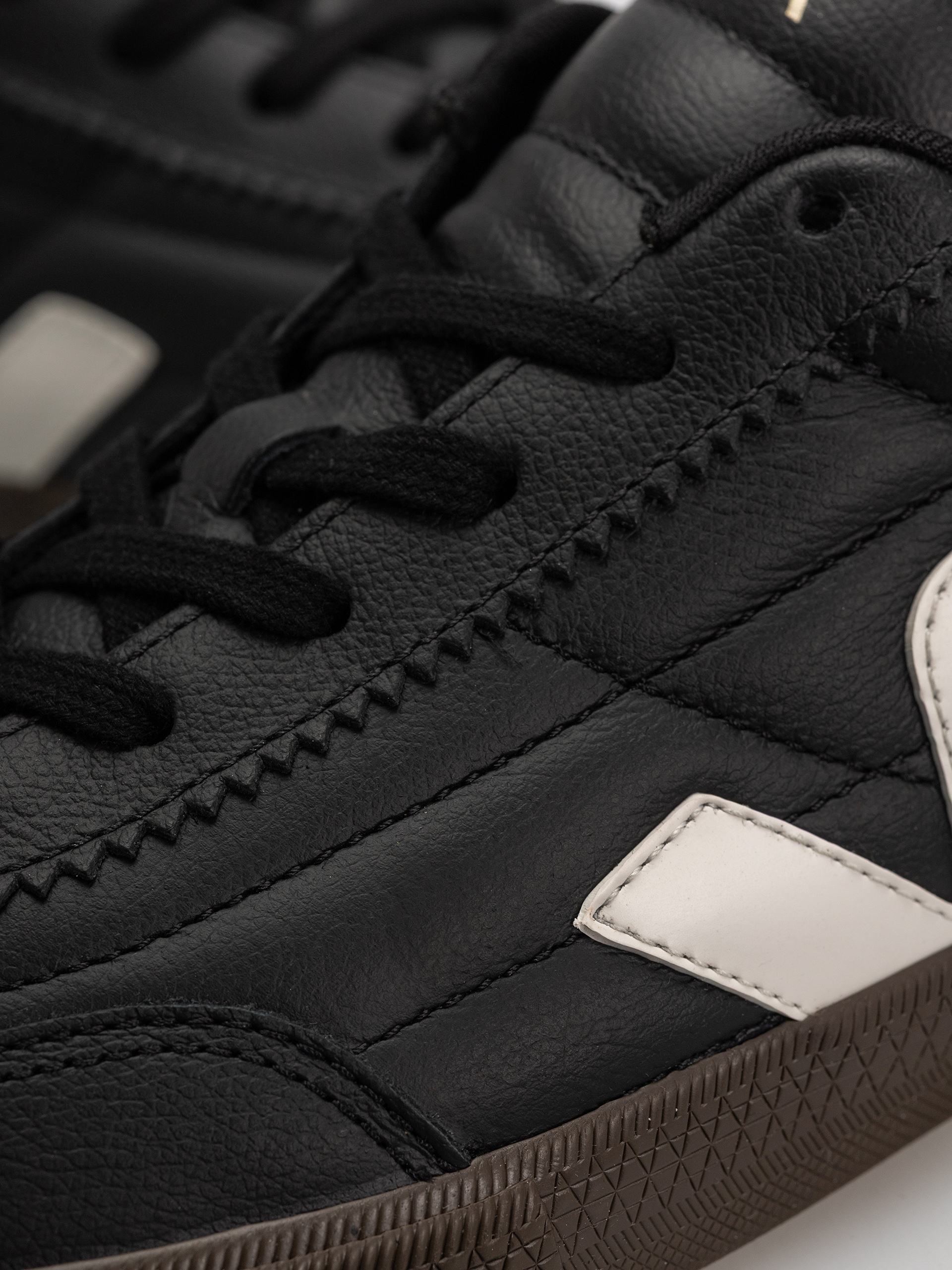 Veja Panenka Schuhe (black white)