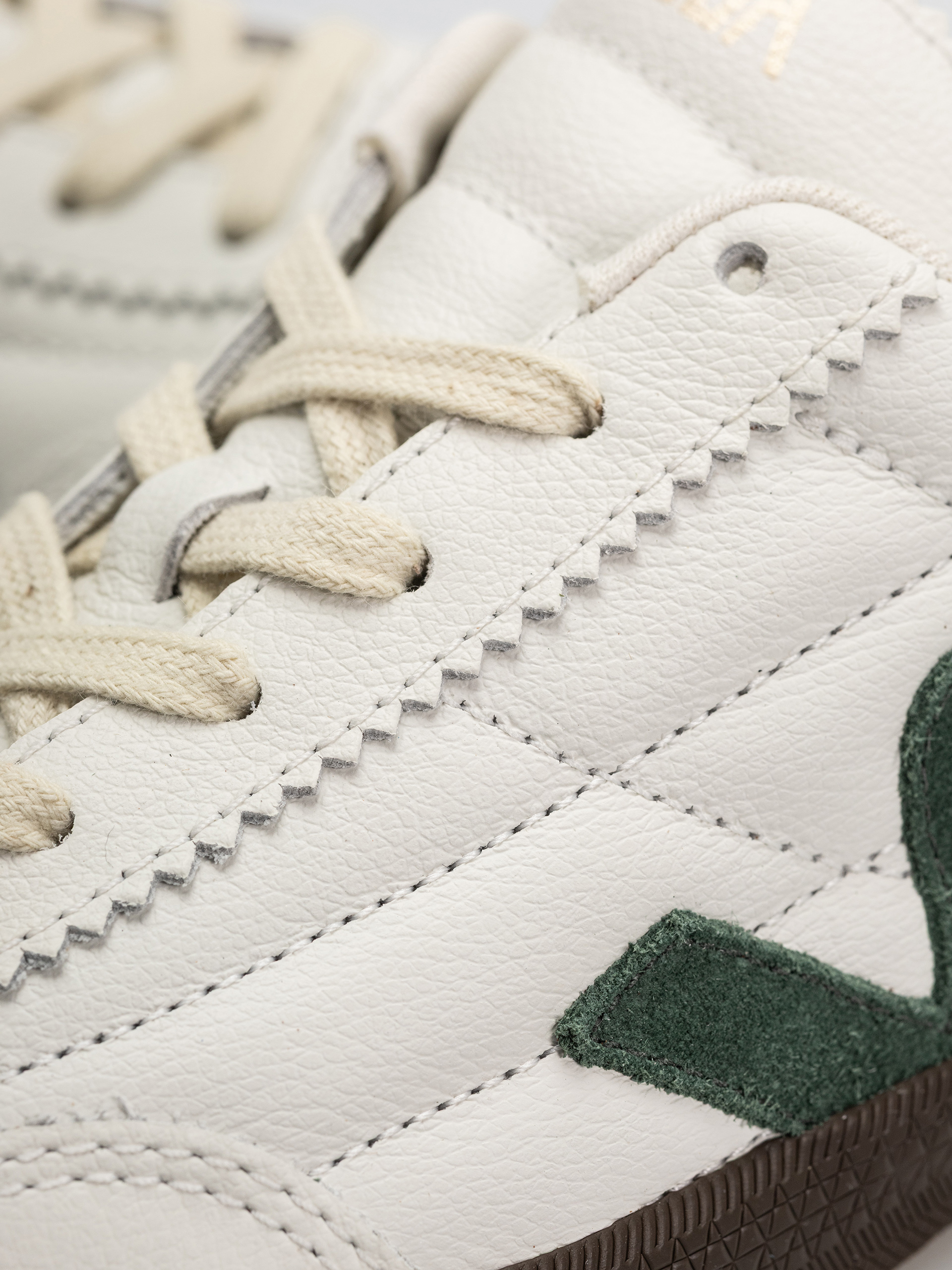 Veja Panenka Wmn Shoes (white cyprus eagle)