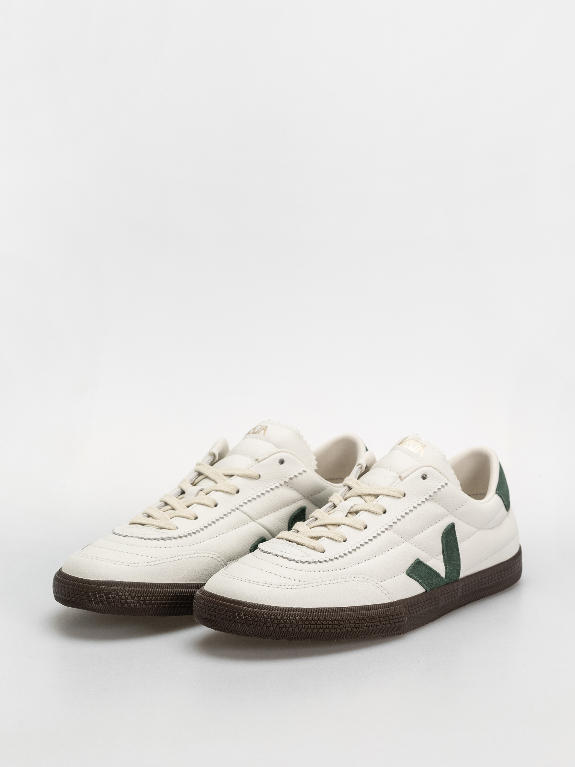 Veja Panenka Shoes (white cyprus eagle)