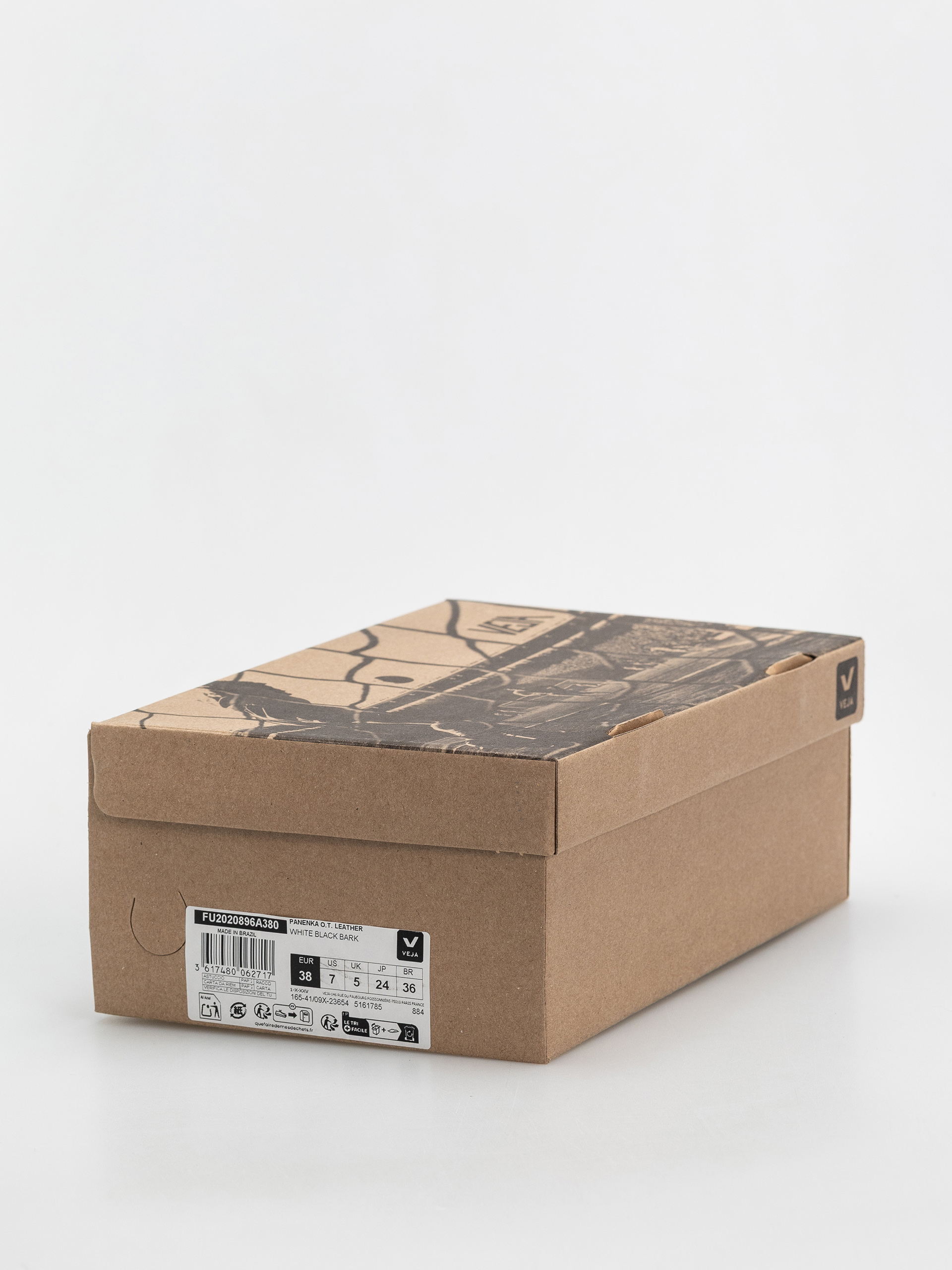 Veja Panenka Wmn Shoes (white black bark)