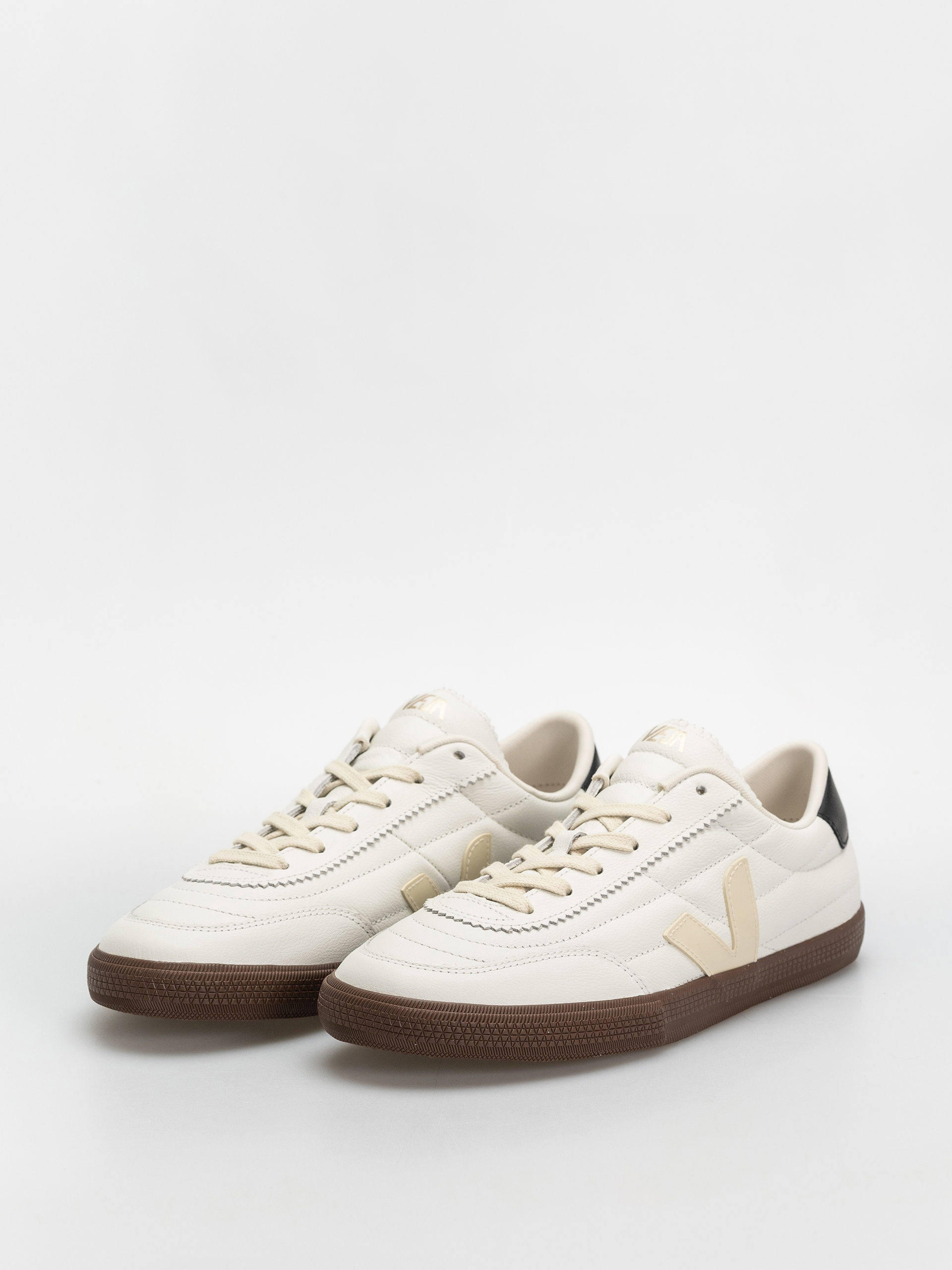 Veja Panenka Shoes (white black bark)