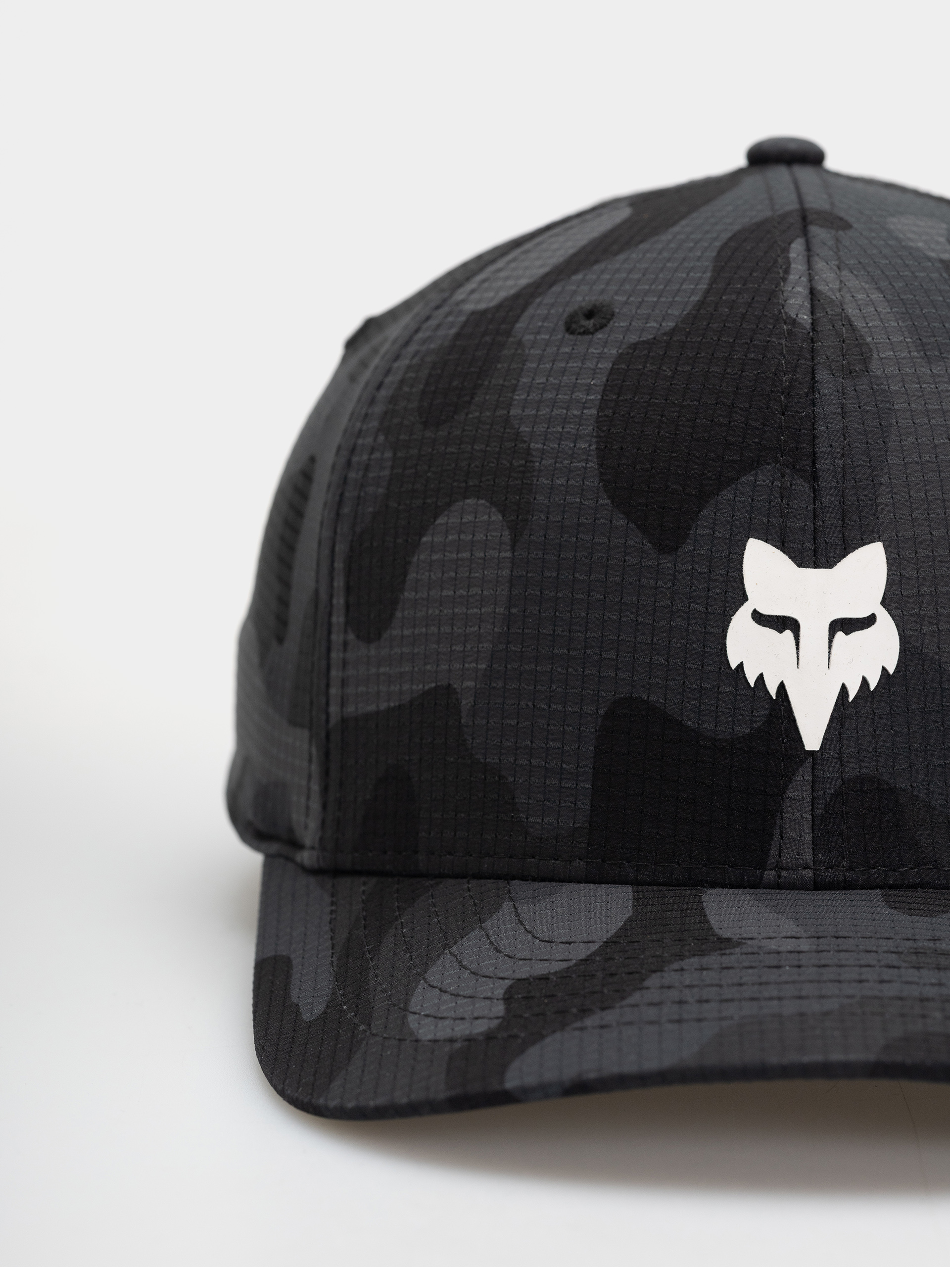 Fox Head Camo Tech Flexfit Cap (black camo)