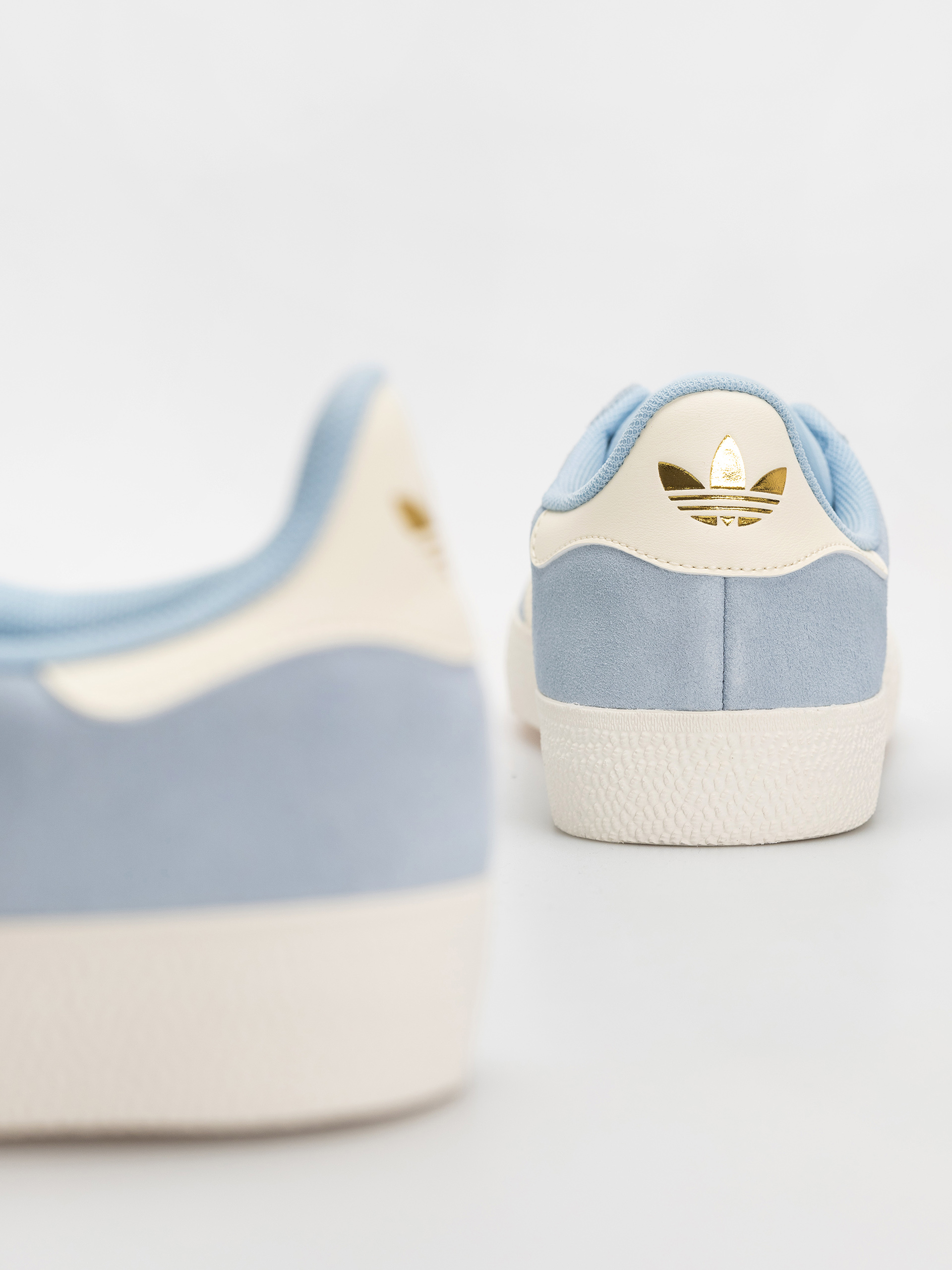 adidas Gazelle Adv Shoes (clesky/crewht/cwhite)