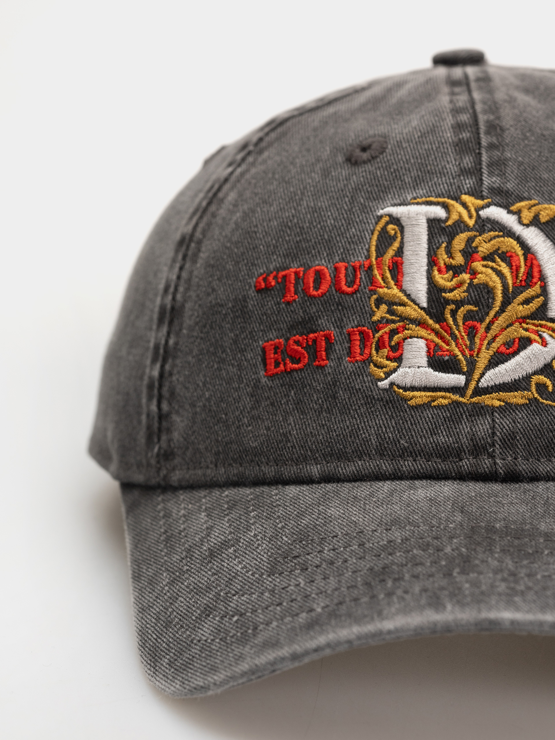 Deus Ex Machina Decorative Cap (anthracite)