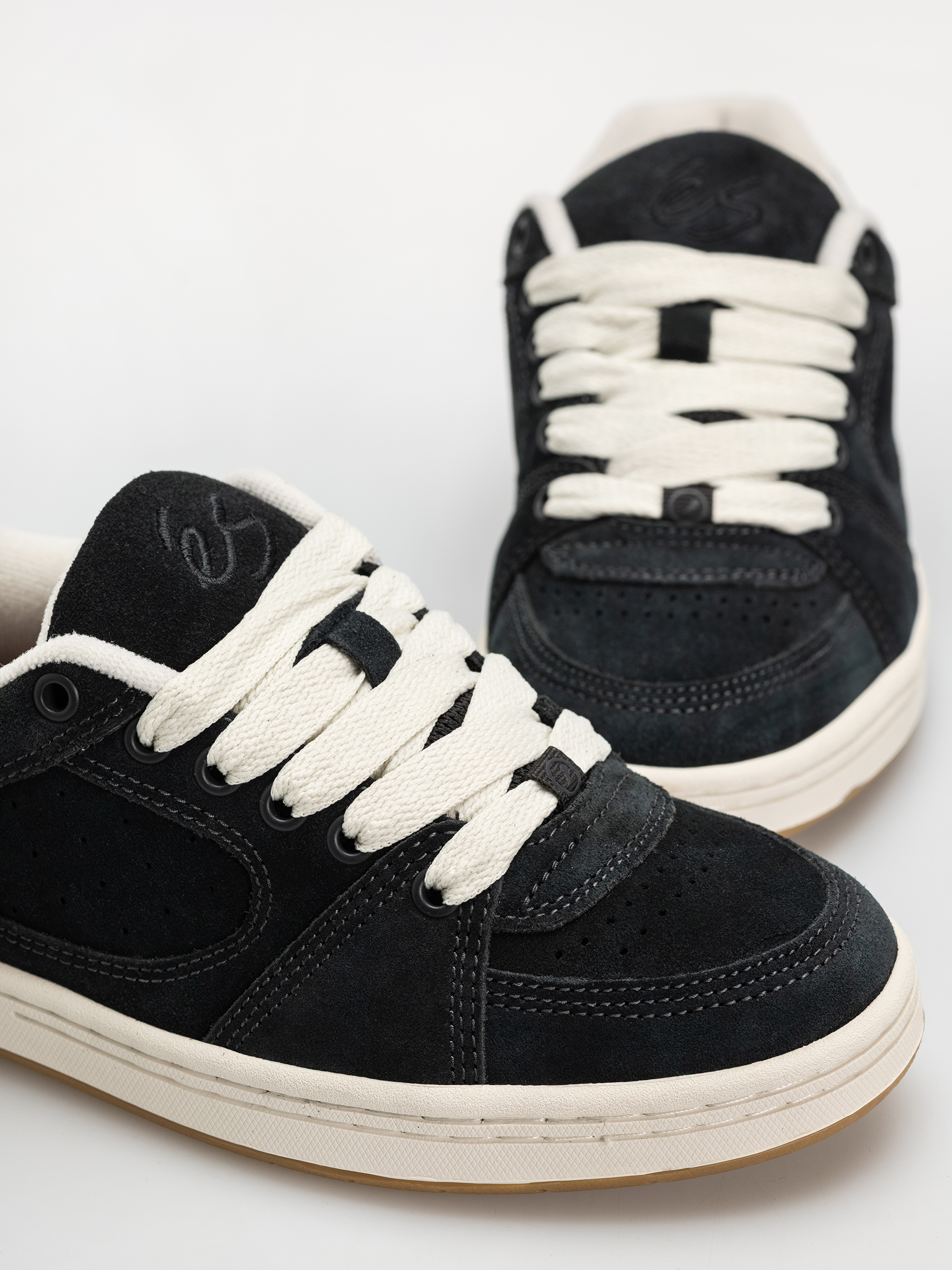 eS Accel Schuhe (black/white)