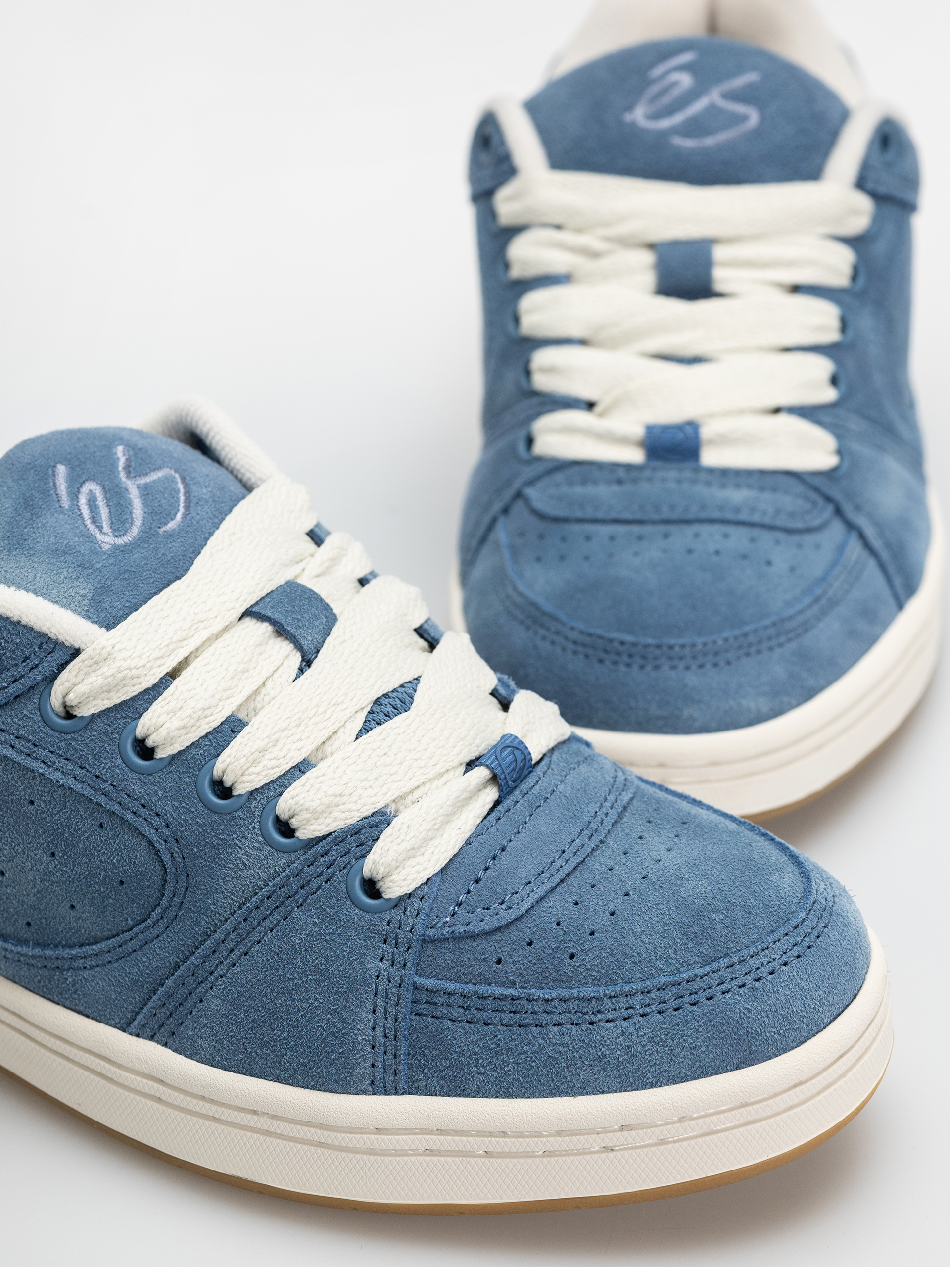 eS Accel Shoes (blue)