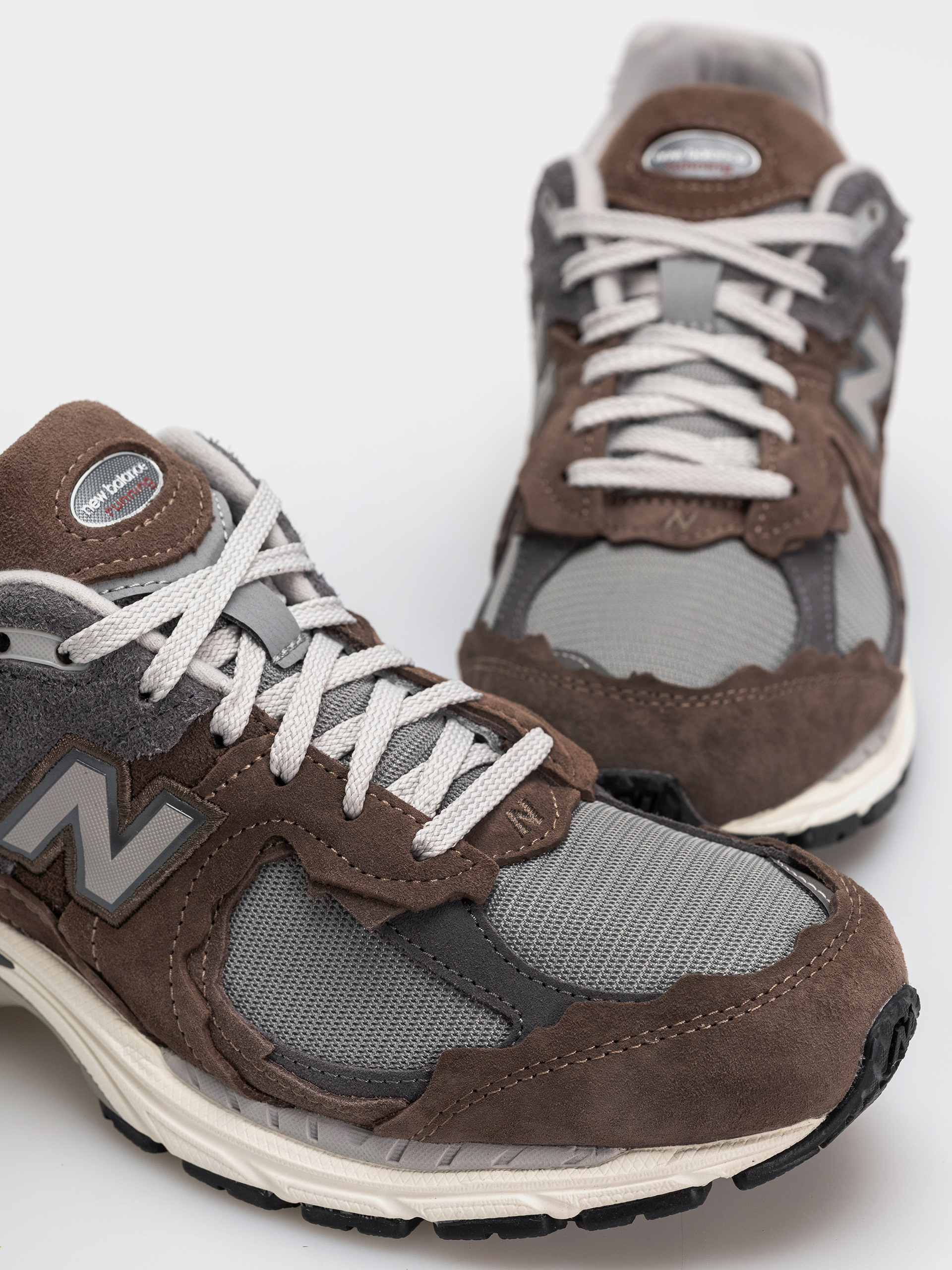 New Balance 2002 Schuhe (cortado/raincloud)